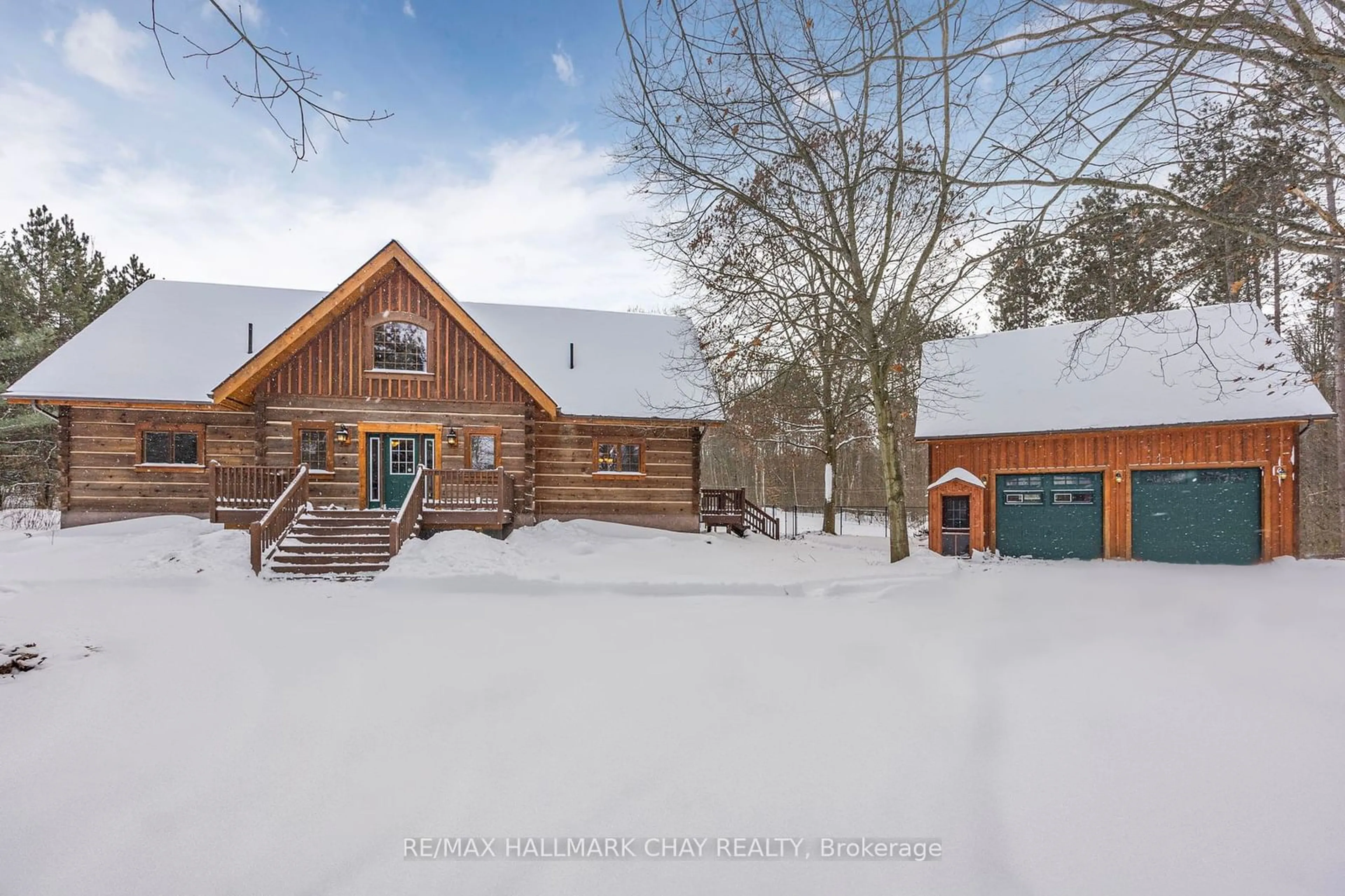 A pic from outside/outdoor area/front of a property/back of a property/a pic from drone, unknown for 255 Concession 5 West Rd, Tiny Ontario L0L 2T0