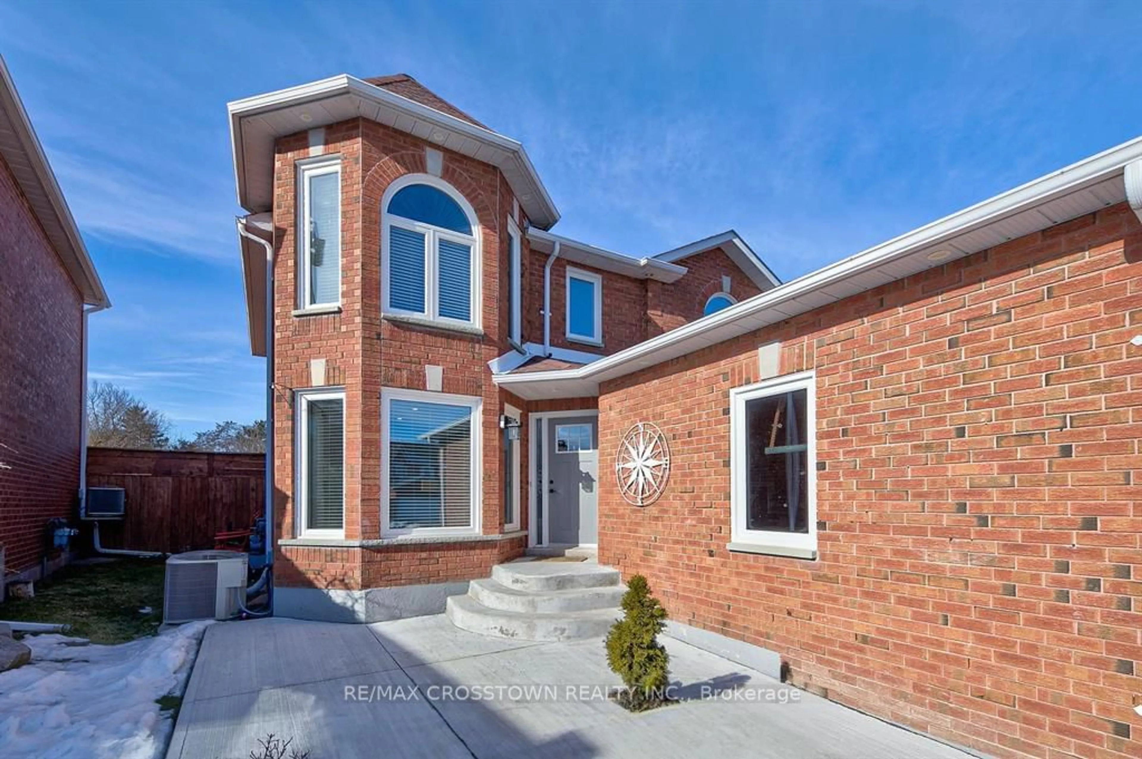 Home with brick exterior material, street for 92 Golden Meadow Rd, Barrie Ontario L4N 7G4