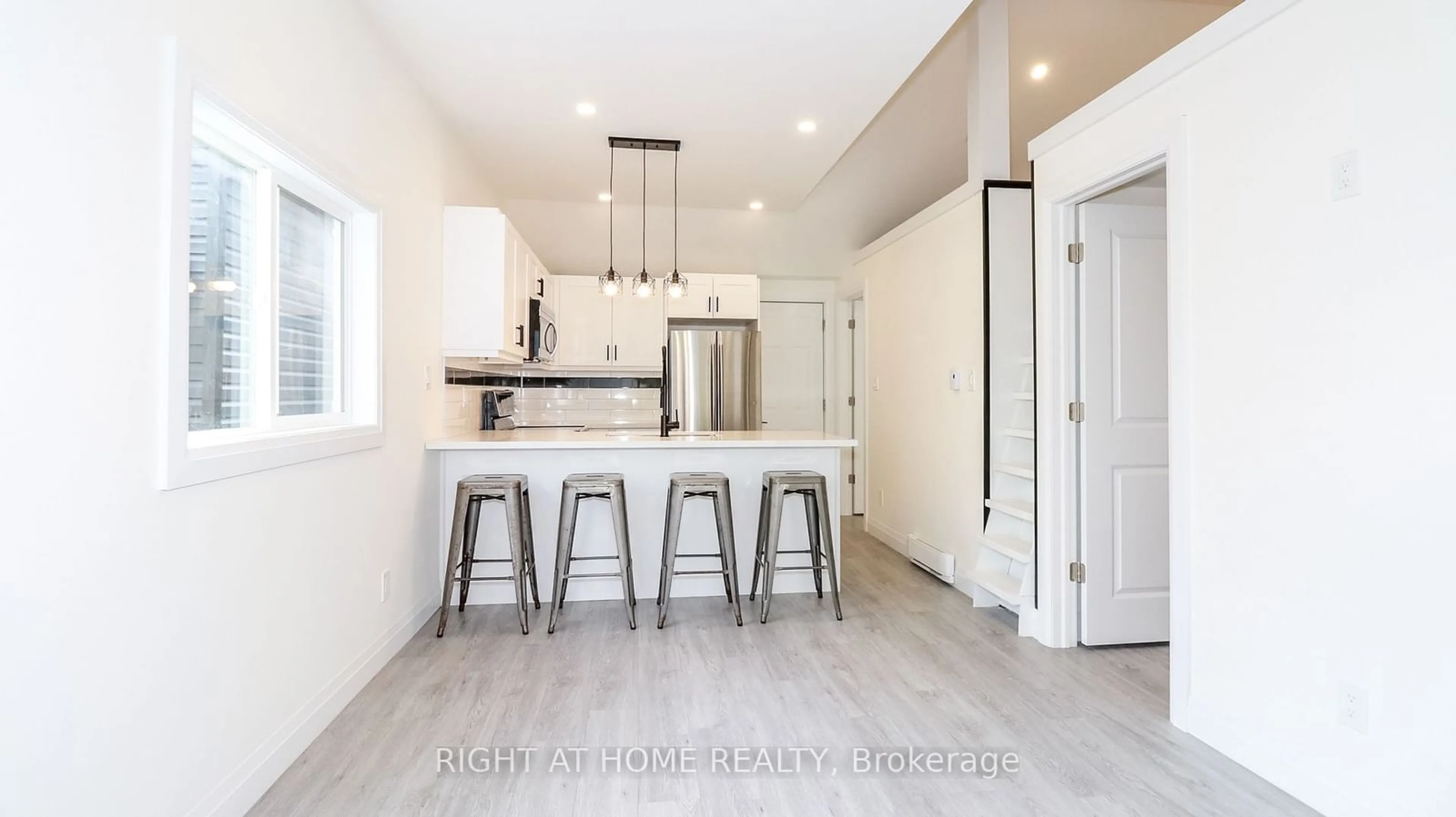 Open concept kitchen, unknown for 6 Blackman Blvd, Oro-Medonte Ontario L0L 1T0