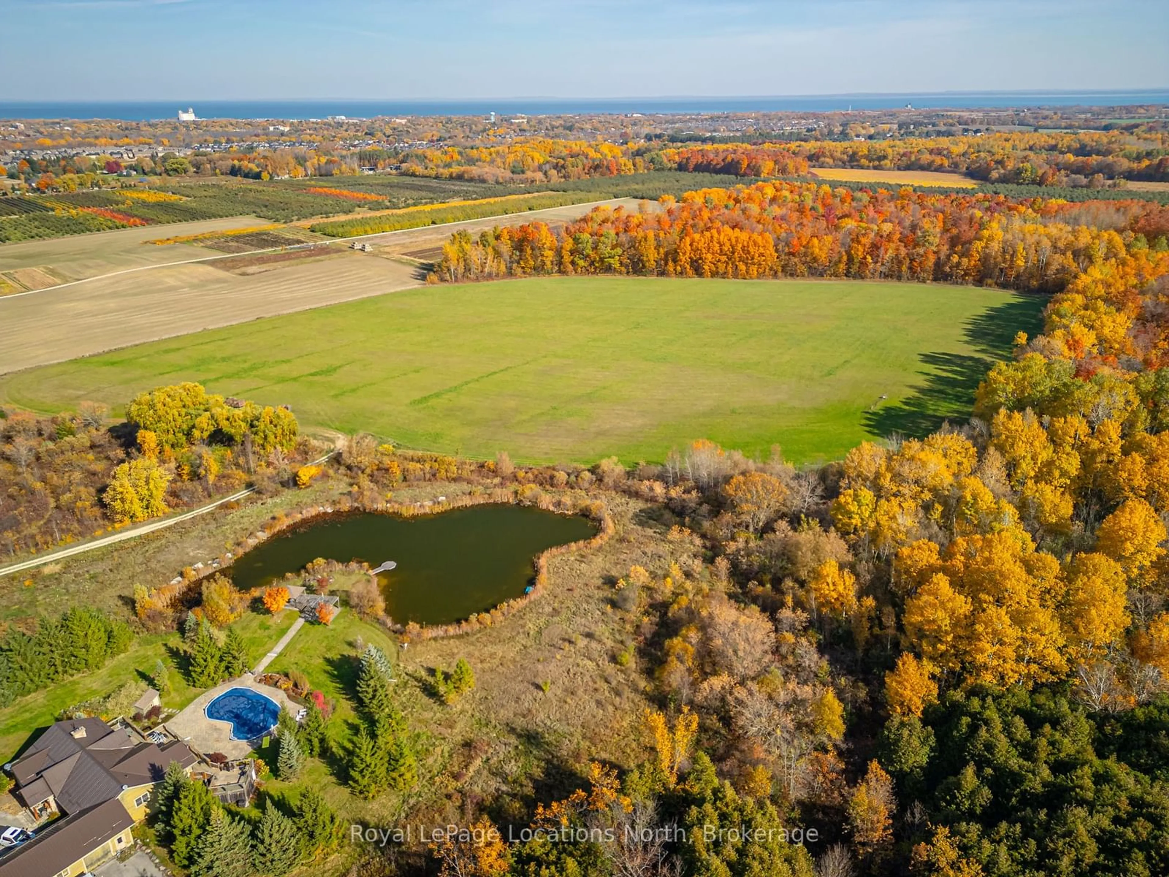 A pic from outside/outdoor area/front of a property/back of a property/a pic from drone, water/lake/river/ocean view for 2623 Con 10 N Nottawasaga Rd, Clearview Ontario L9Y 3Y9