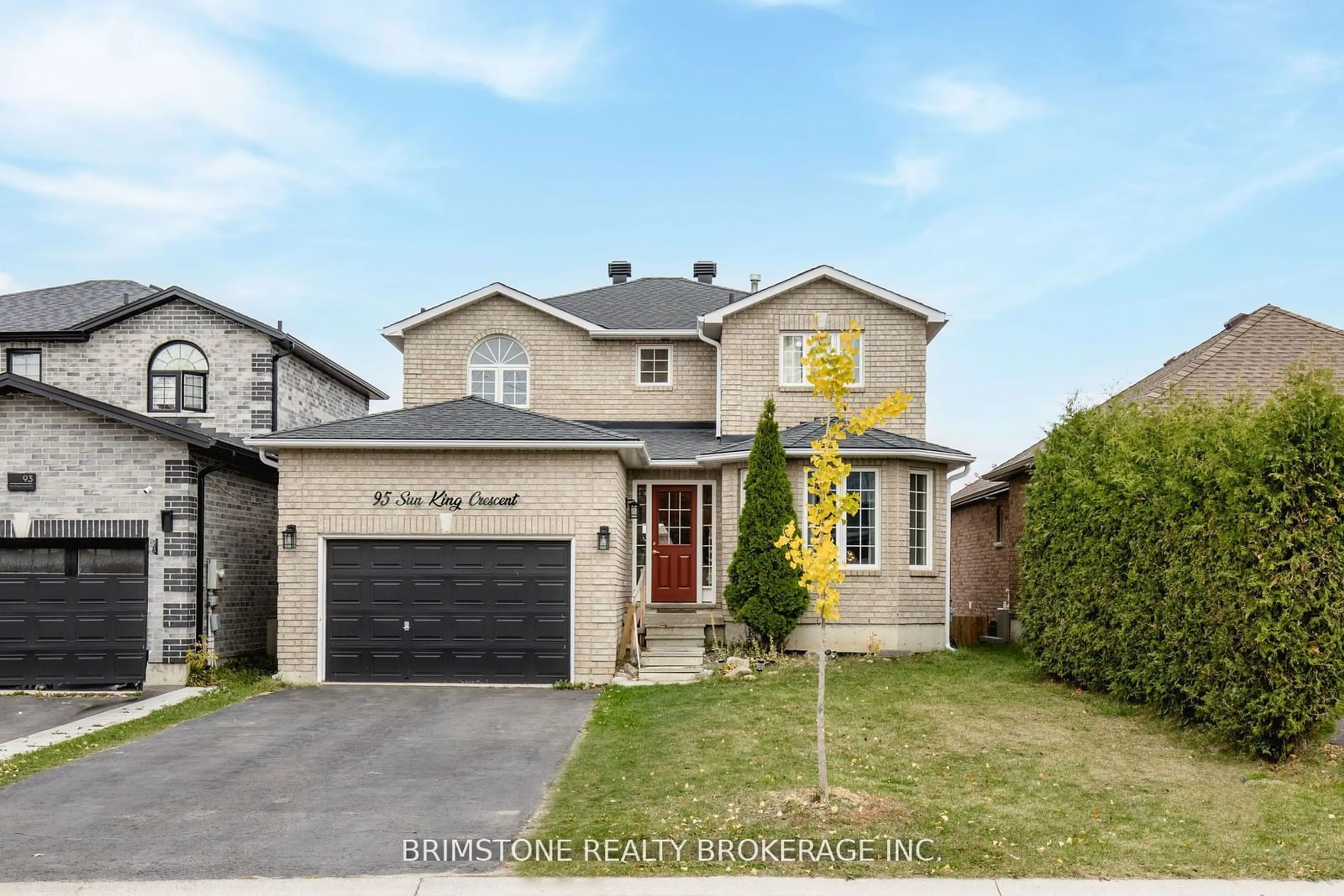 Home with brick exterior material, street for 95 Sun King Cres, Barrie Ontario L4M 7K4