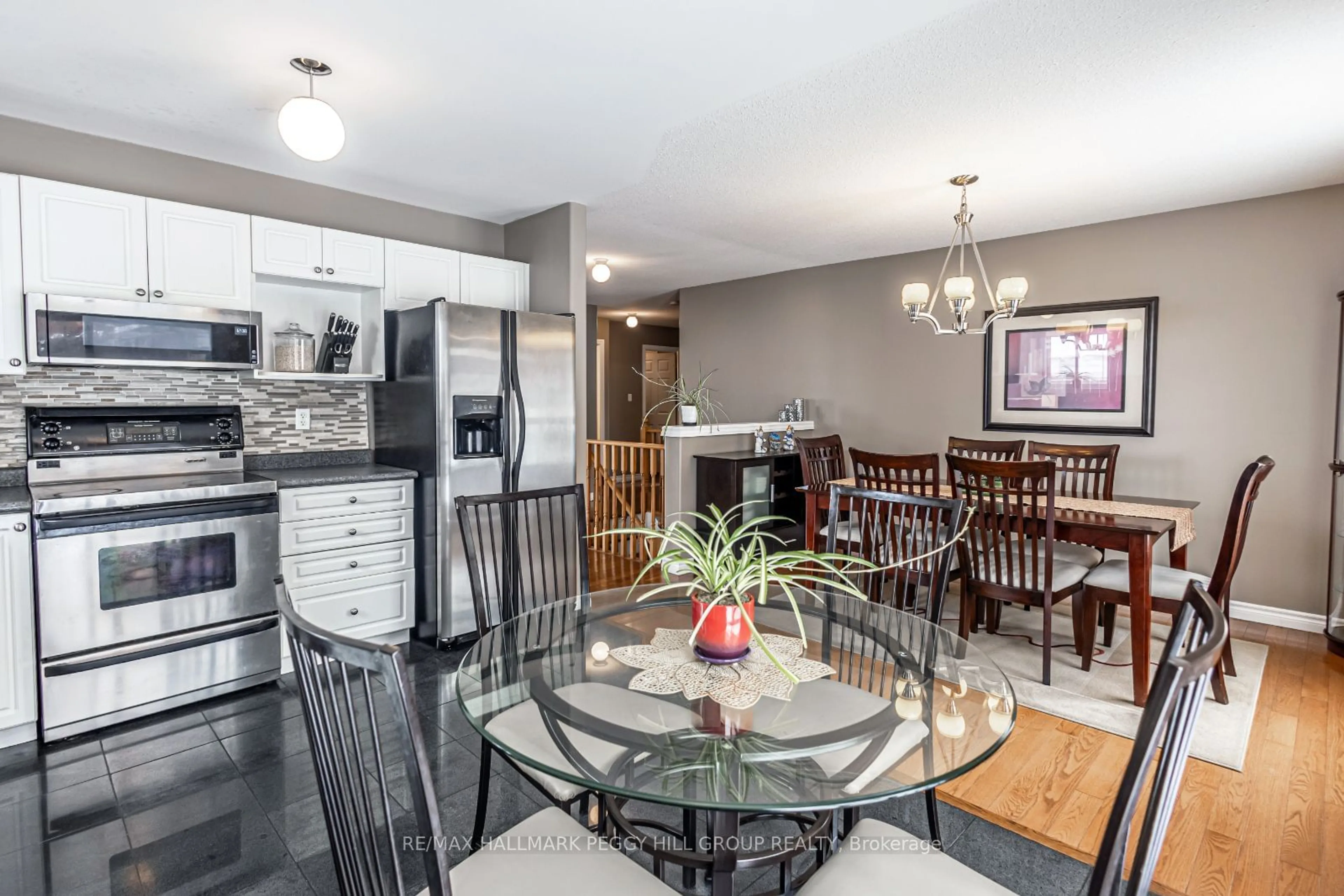 Open concept kitchen, unknown for 115 Lion's Gate Blvd, Barrie Ontario L4M 7E5