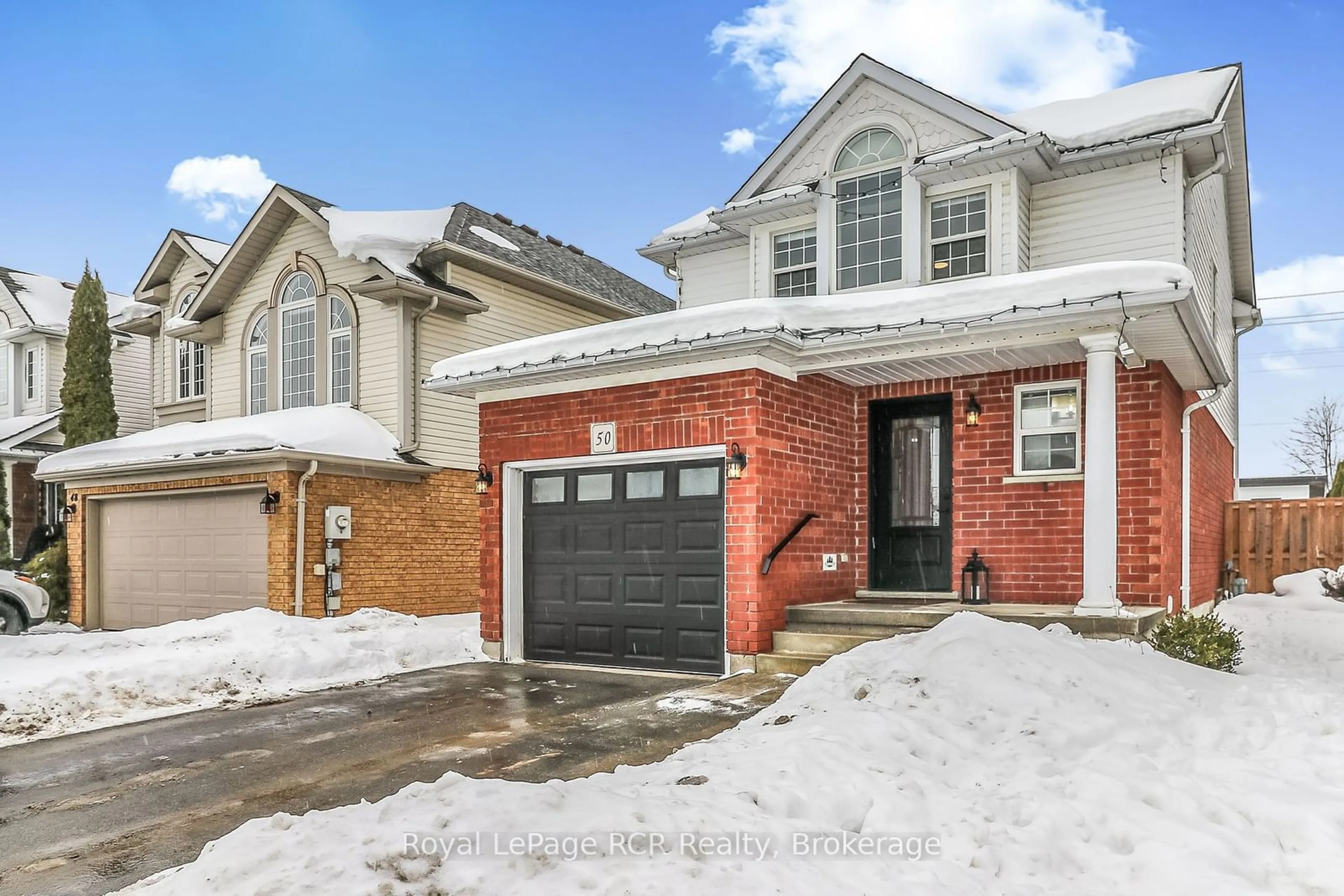 Home with brick exterior material, street for 50 Highlands Cres, Collingwood Ontario L9Y 5H3