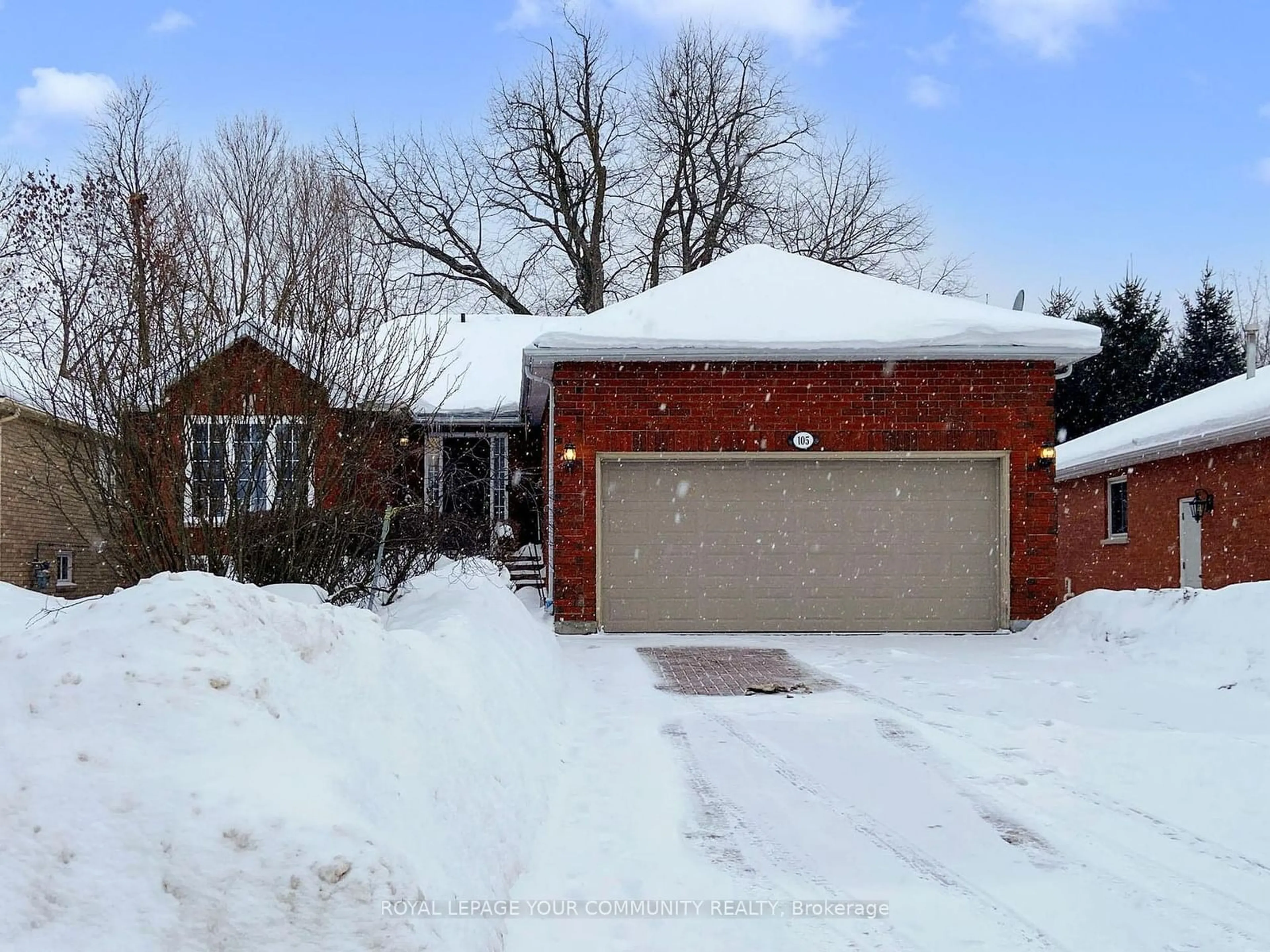 Home with brick exterior material, street for 105 Brown St, Barrie Ontario L4N 7V6