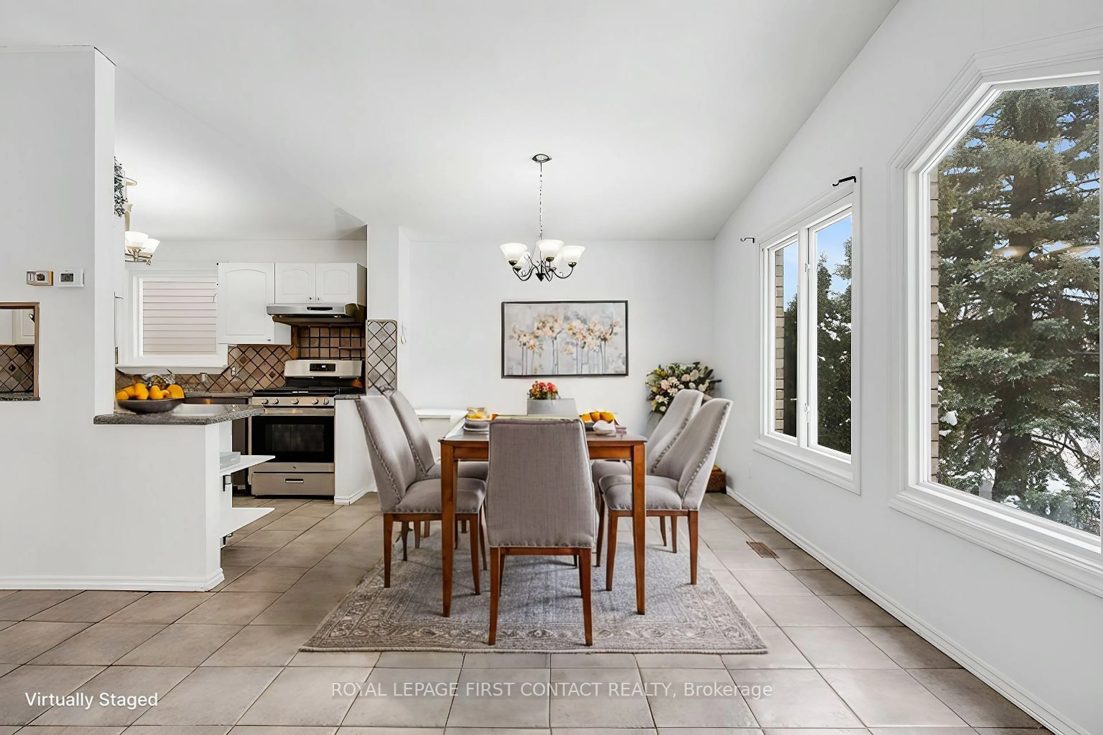 Dining room, ceramic/tile floor for 55 Rosenfeld Dr, Barrie Ontario L4M 5X5