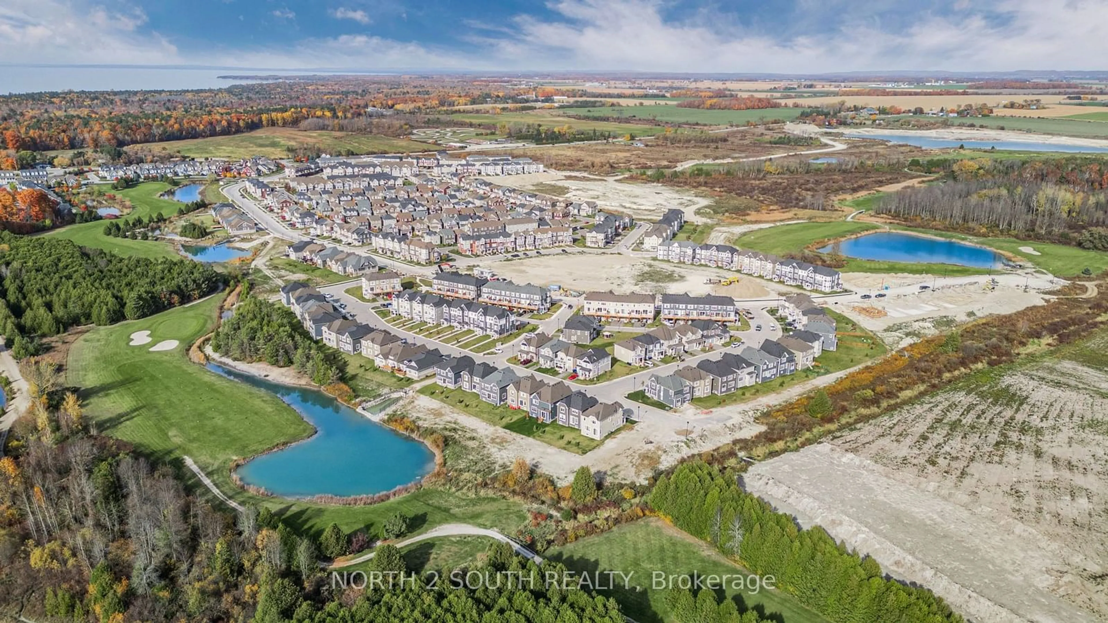 A pic from outside/outdoor area/front of a property/back of a property/a pic from drone, street for 98 Sandhill Crane Dr, Wasaga Beach Ontario L9Z 0K4