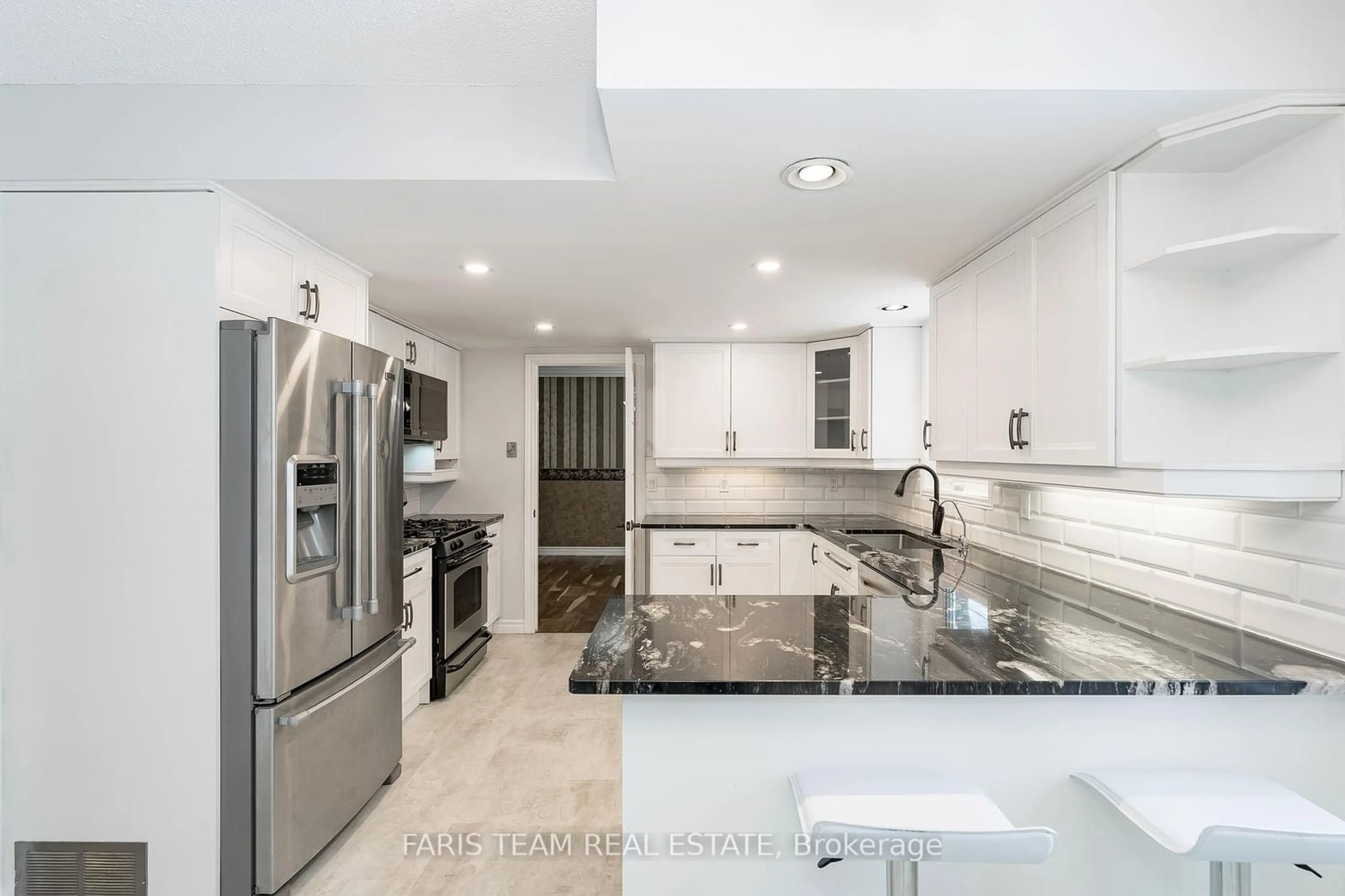 Contemporary kitchen, ceramic/tile floor for 24 Keats Dr, Barrie Ontario L4N 6C9