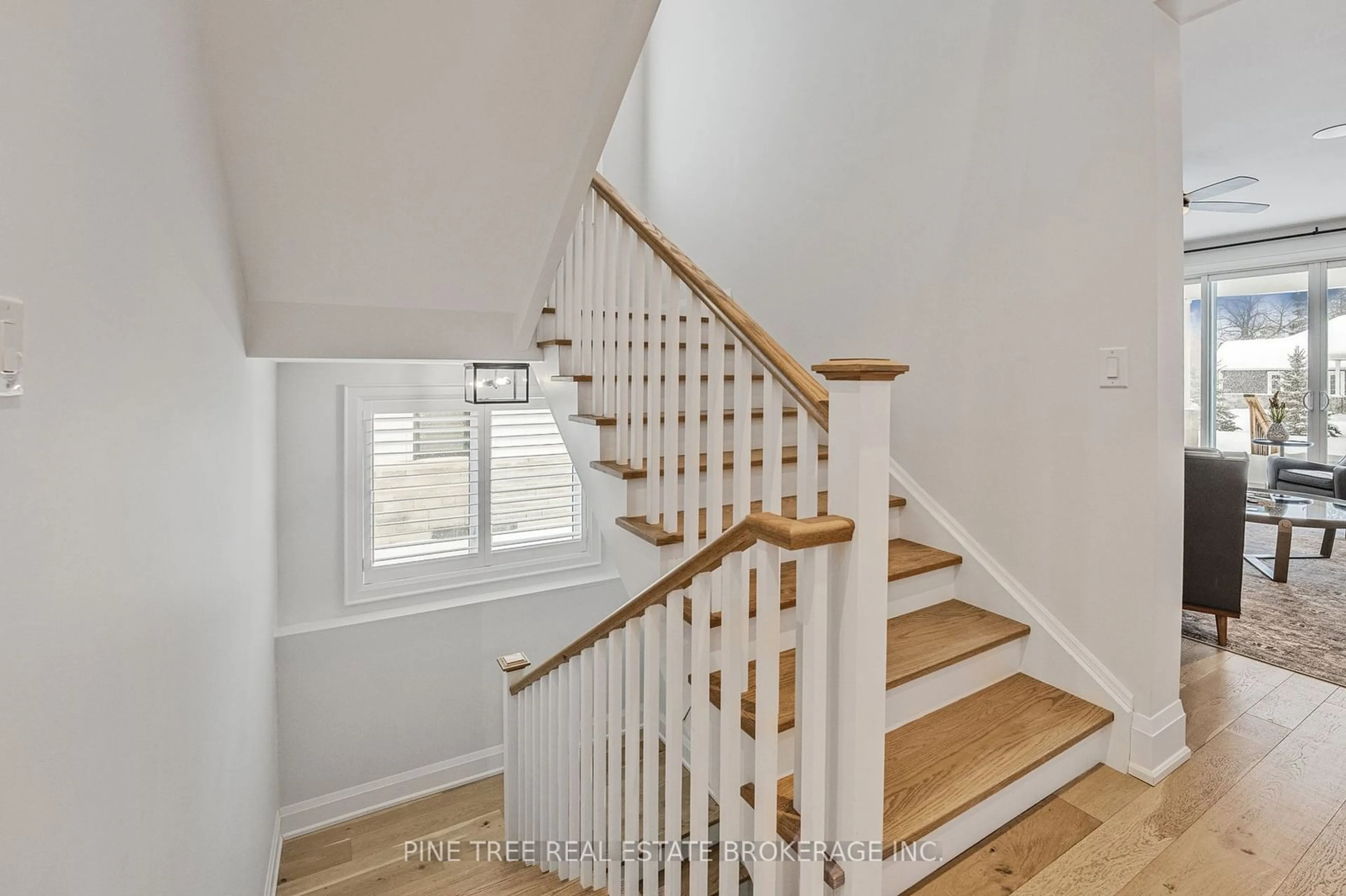 Stairs for 6 Colborne St, Oro-Medonte Ontario L0L 2E0