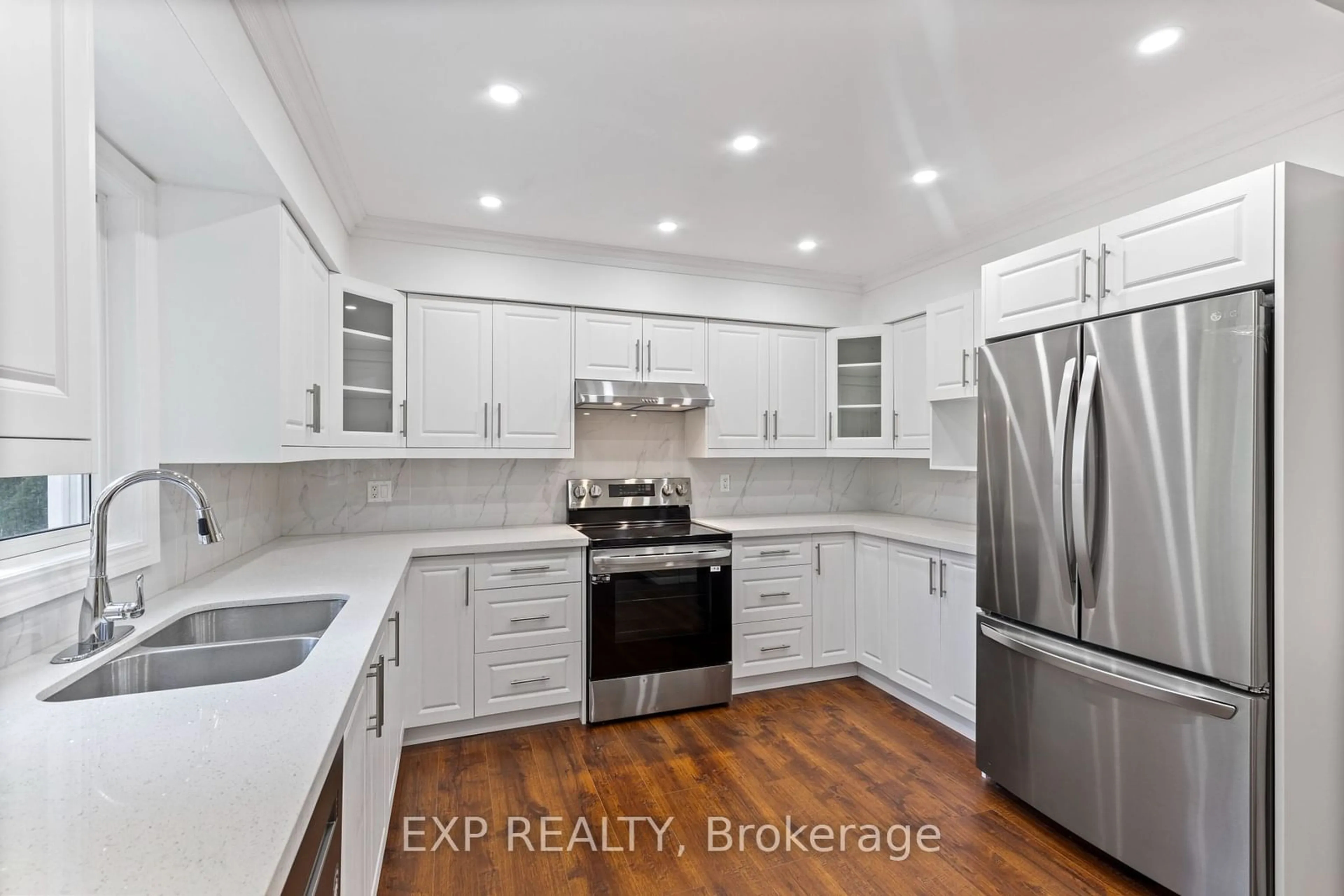 Open concept kitchen, unknown for 460 Grove St, Barrie Ontario L4M 5W2