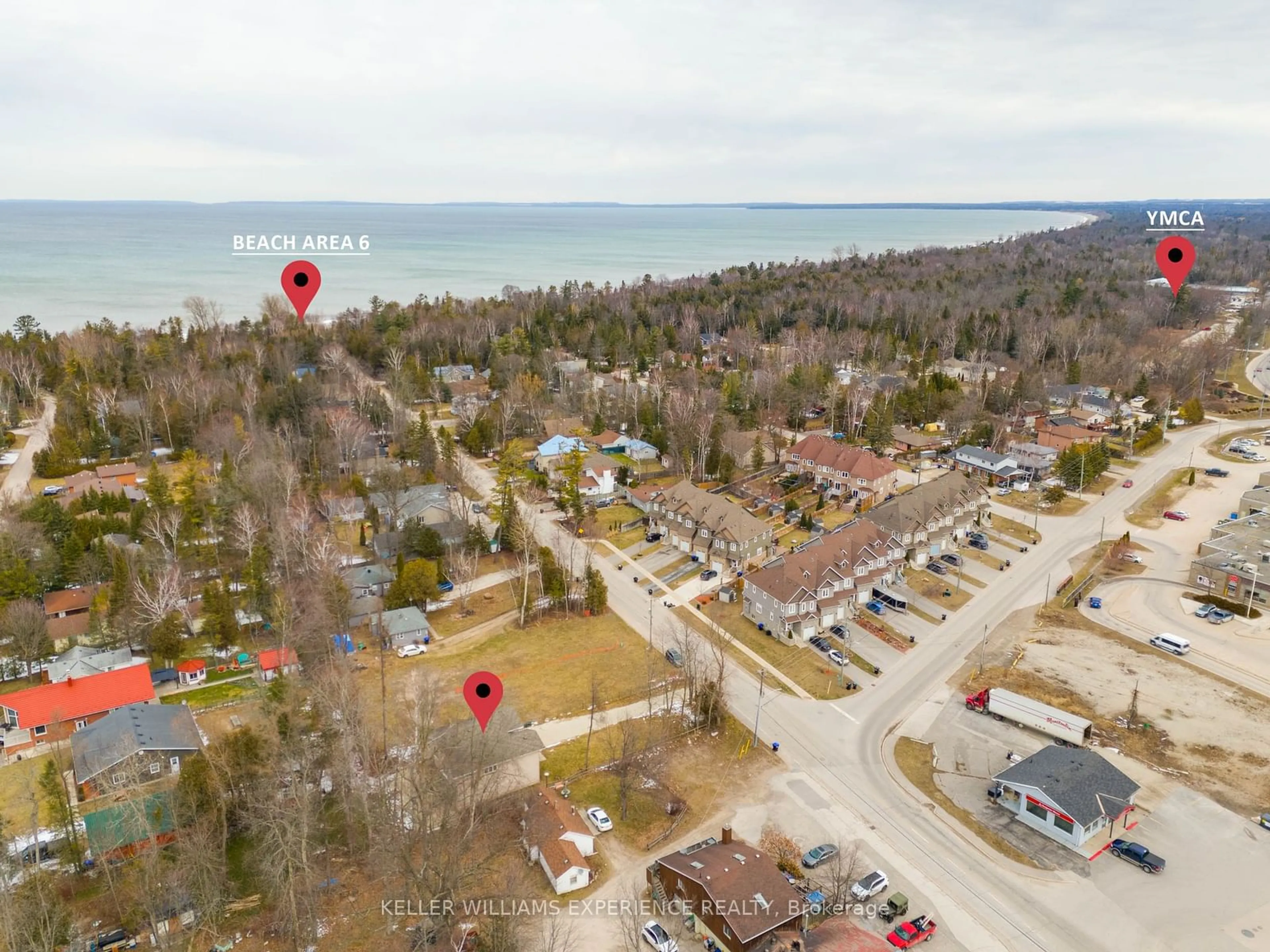 A pic from outside/outdoor area/front of a property/back of a property/a pic from drone, water/lake/river/ocean view for 138 45th St, Wasaga Beach Ontario L9Z 1Z2