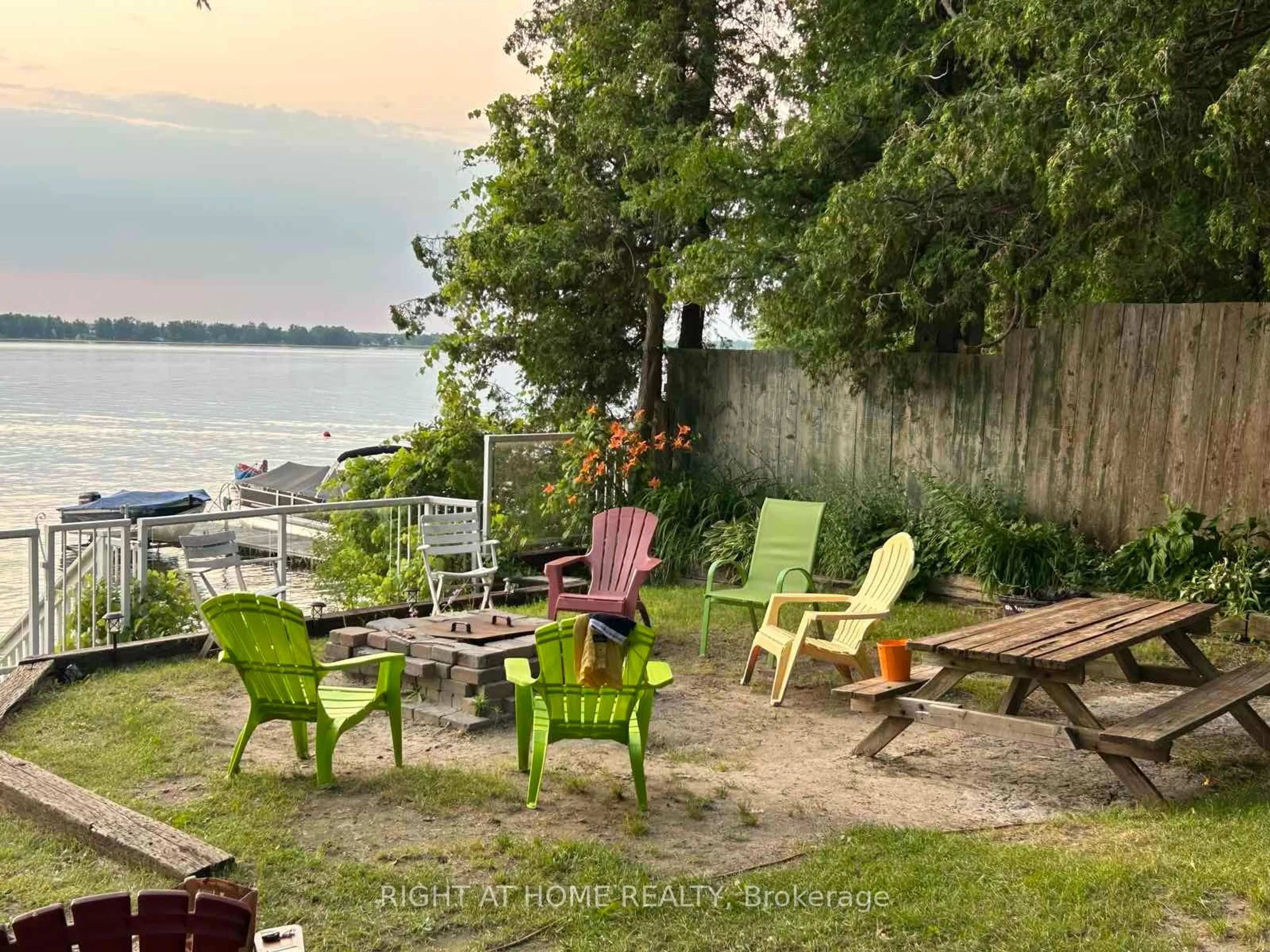 Patio, water/lake/river/ocean view for 1136 Sylvan Glen Dr, Ramara Ontario L0K 1B0