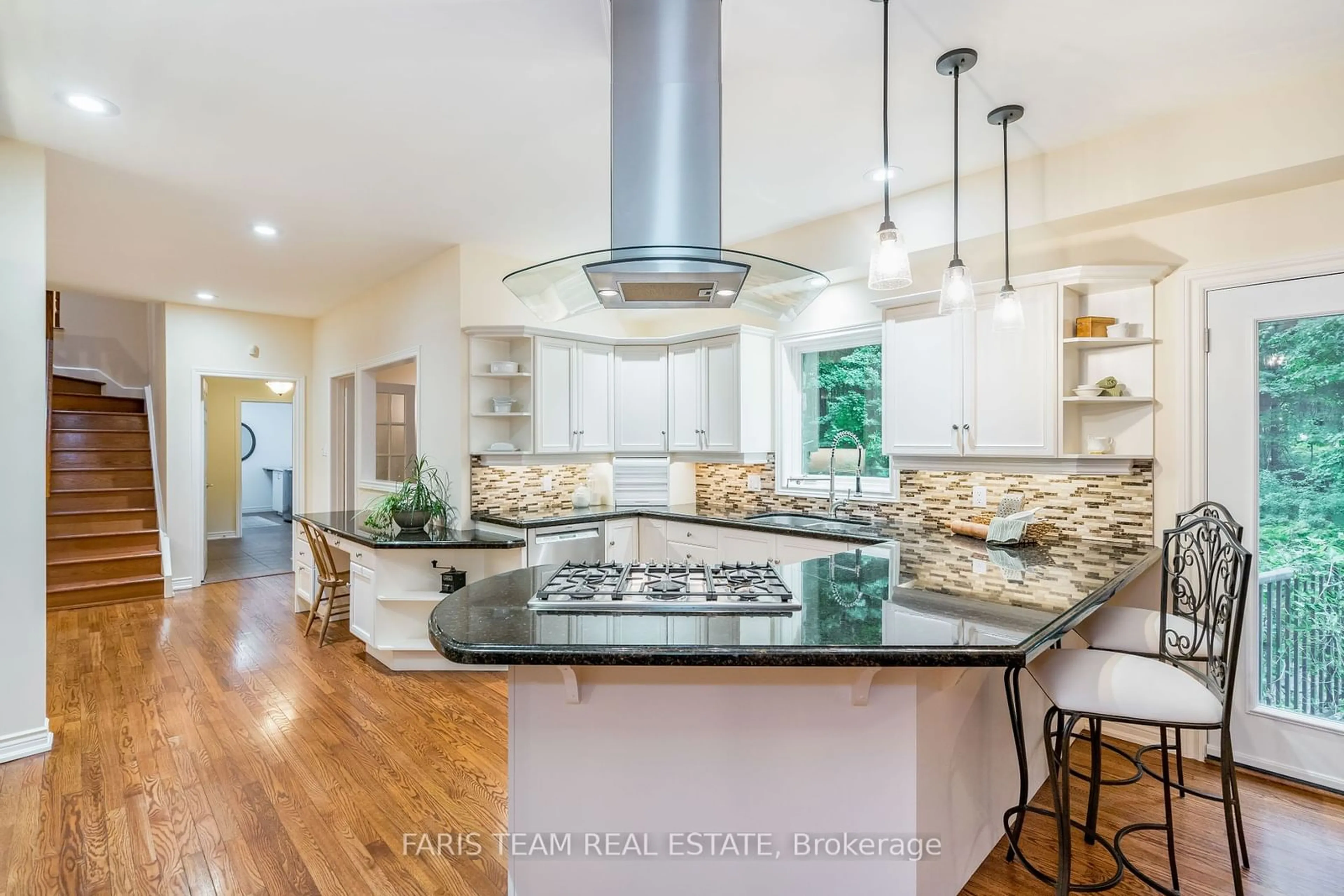 Open concept kitchen, ceramic/tile floor for 7 Nordic Tr, Oro-Medonte Ontario L0L 2L0