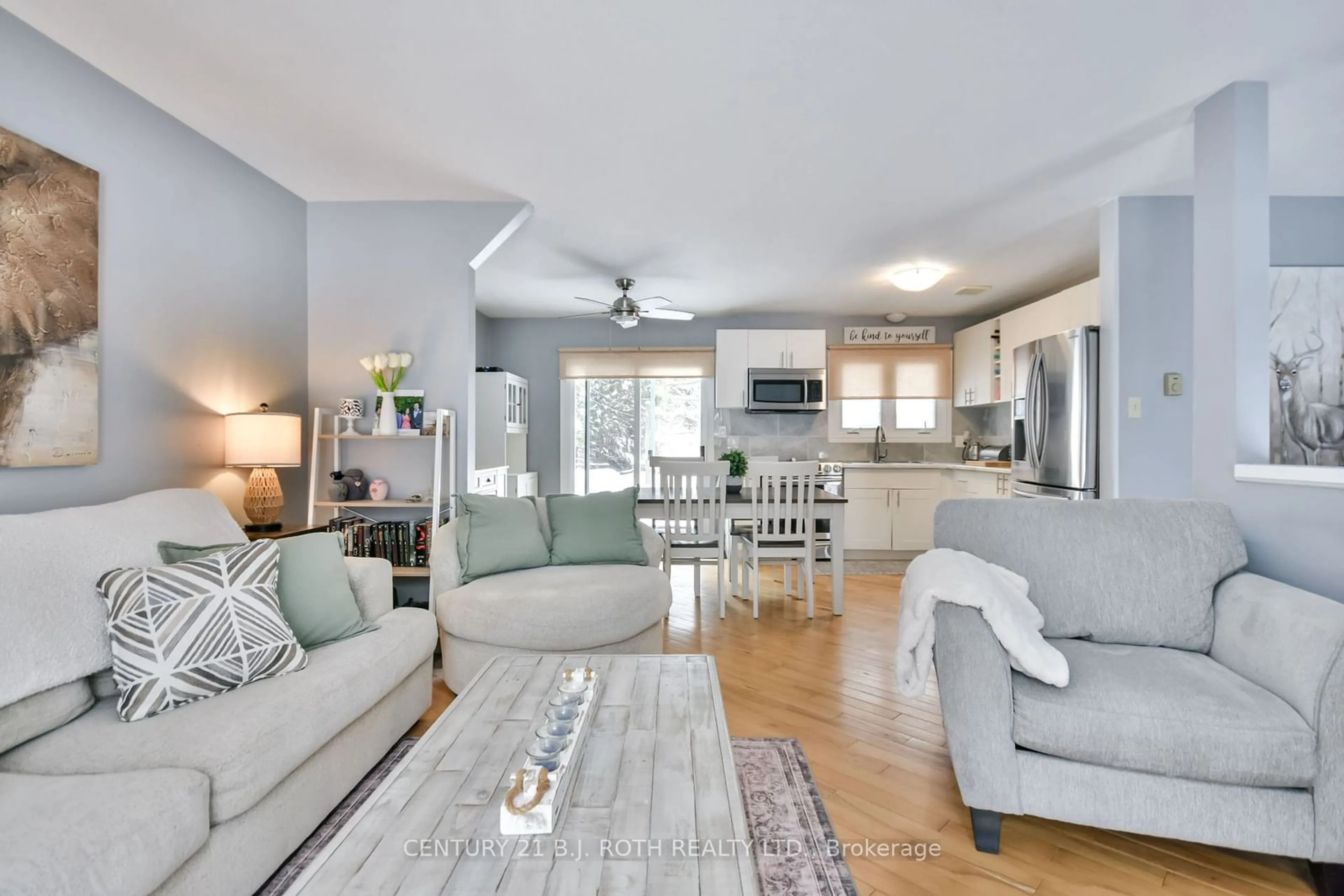 Living room with furniture, unknown for 3017 Cambrian Rd, Severn Ontario P0E 1N0