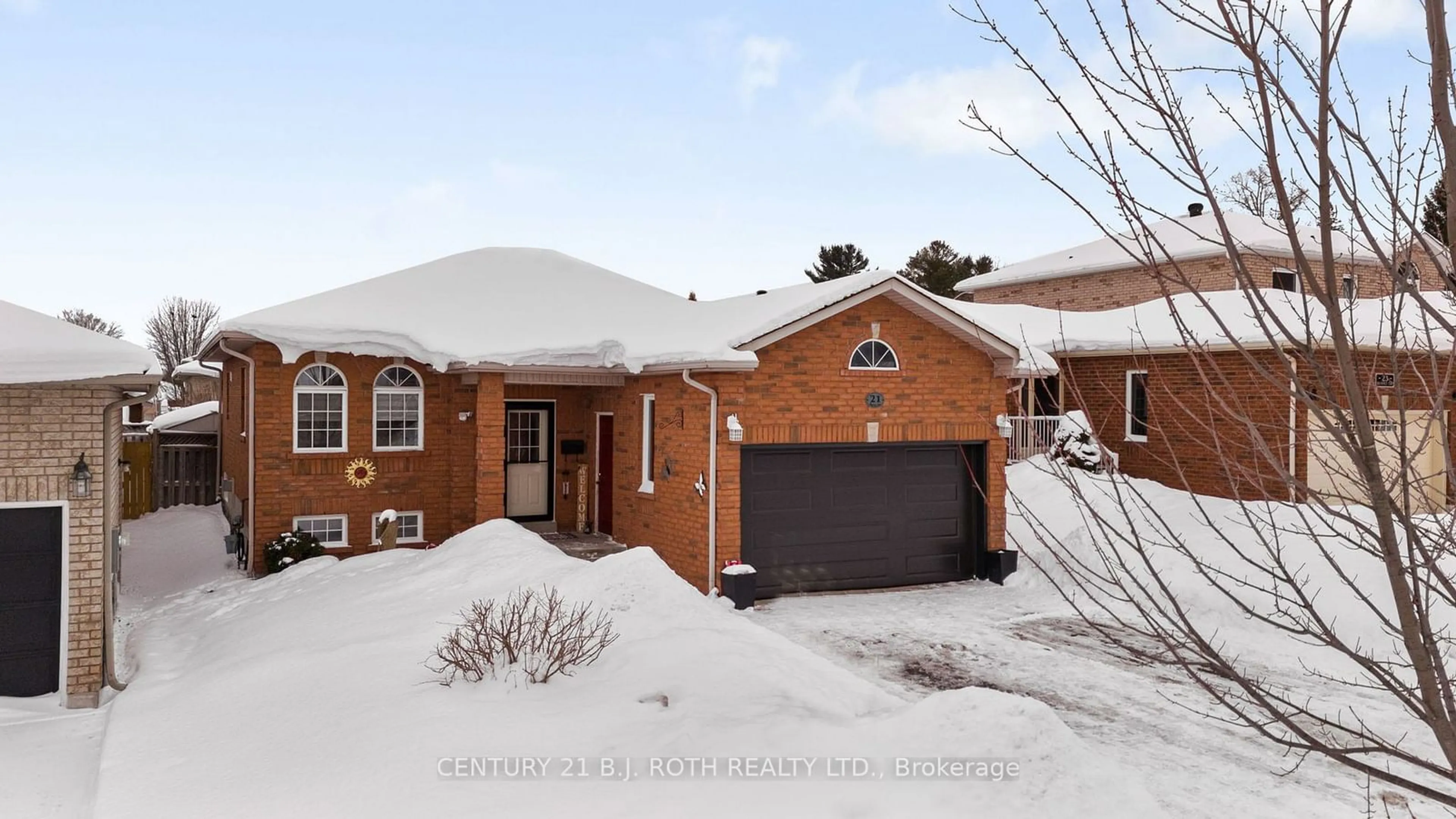 Home with brick exterior material, street for 21 RUFFET Dr, Barrie Ontario L4N 0P1