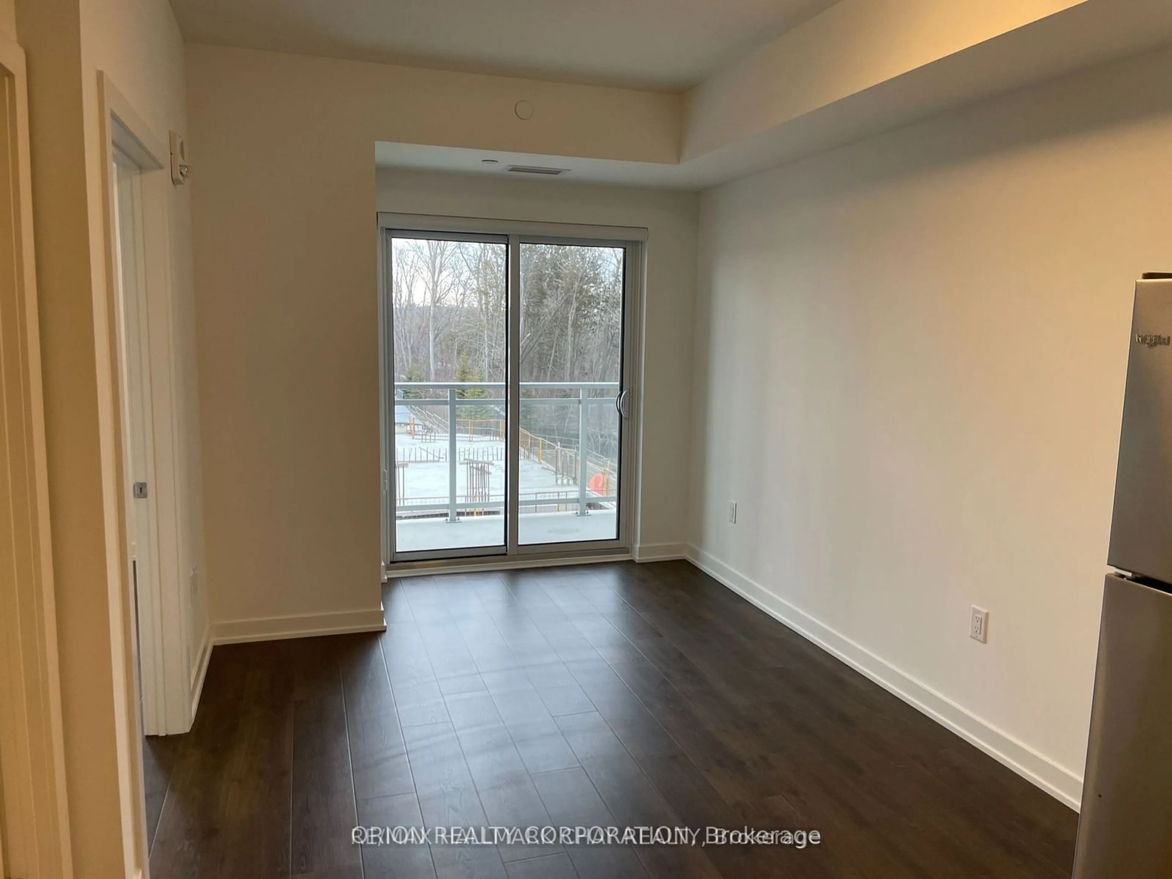 A pic of a room for 56 Lakeside Terr #202, Barrie Ontario L4M 7B9