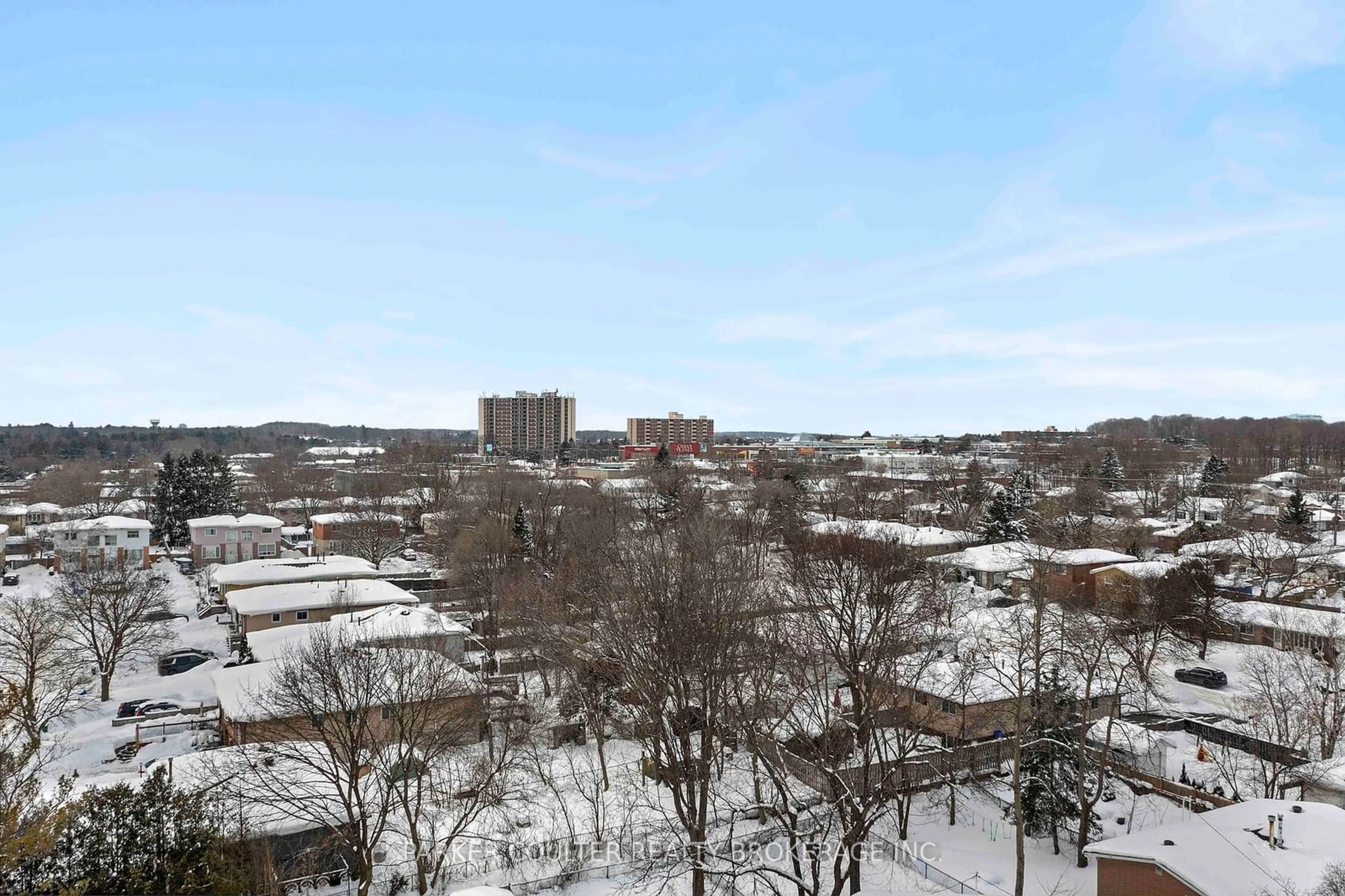 A pic from outside/outdoor area/front of a property/back of a property/a pic from drone, city buildings view from balcony for 24 Heath St, Barrie Ontario L4M 3J9