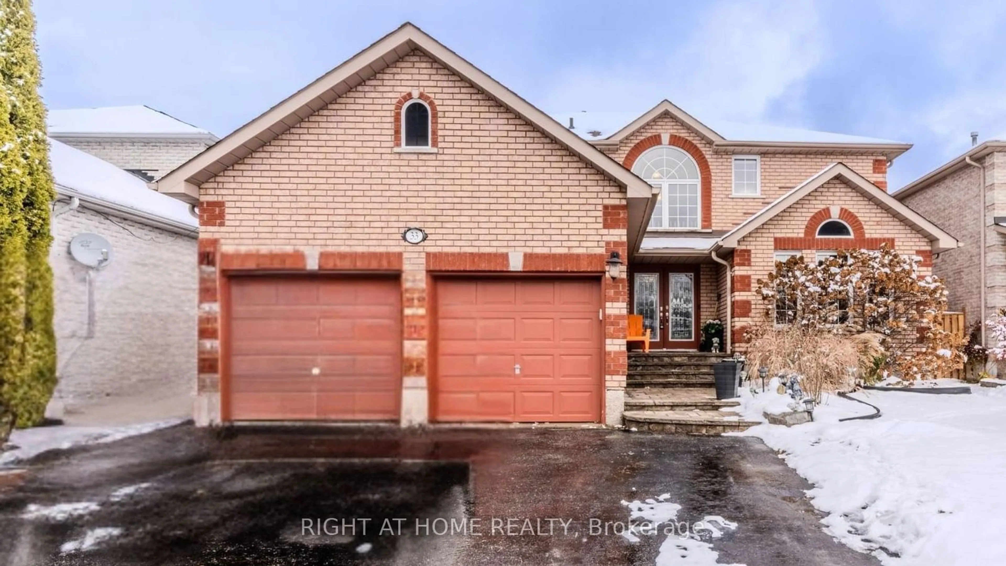 Home with brick exterior material, street for 33 Knupp Rd, Barrie Ontario L4N 0P8