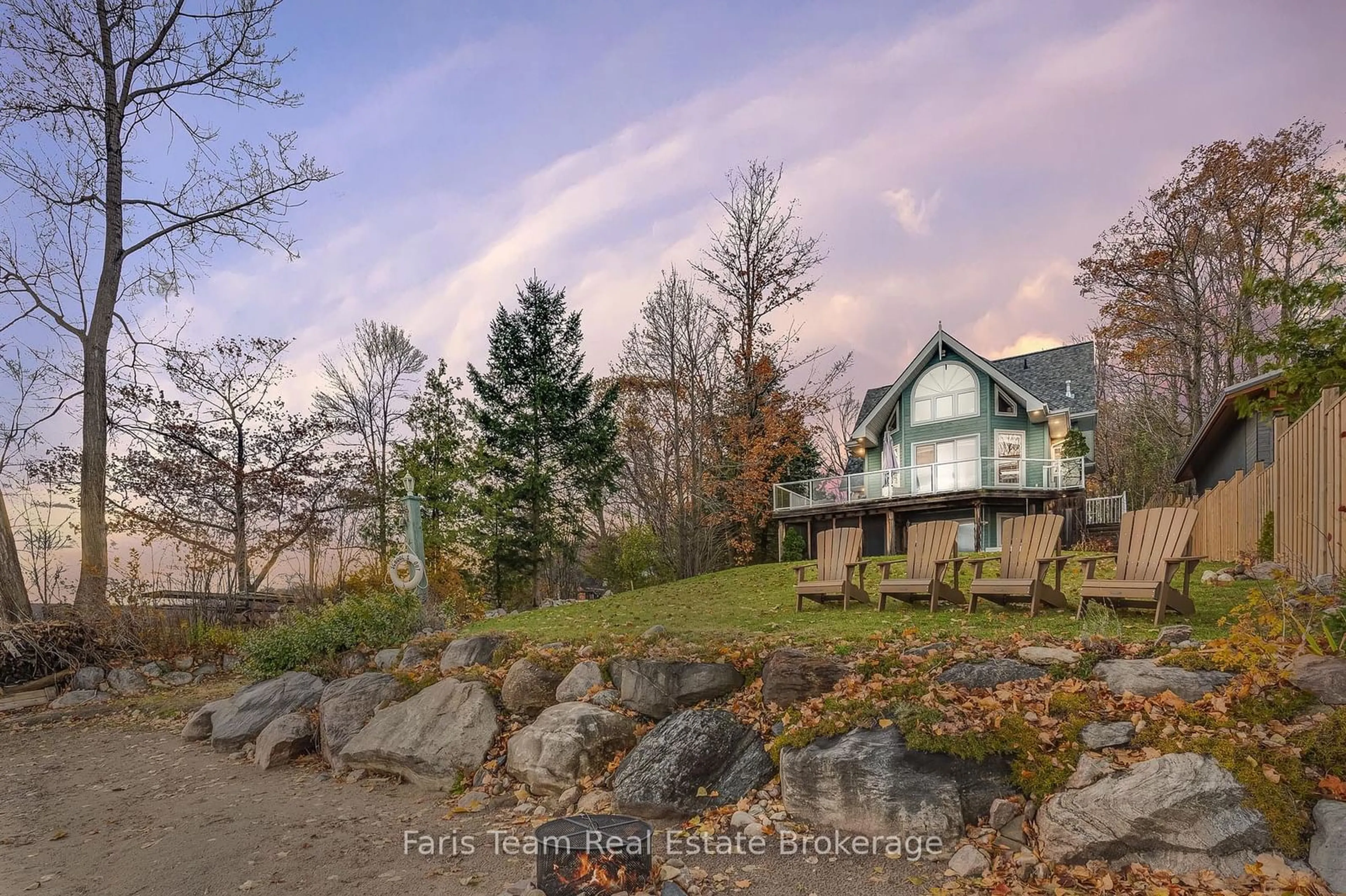 A pic from outside/outdoor area/front of a property/back of a property/a pic from drone, water/lake/river/ocean view for 281 Puddicombe Rd, Midland Ontario L4R 5G7