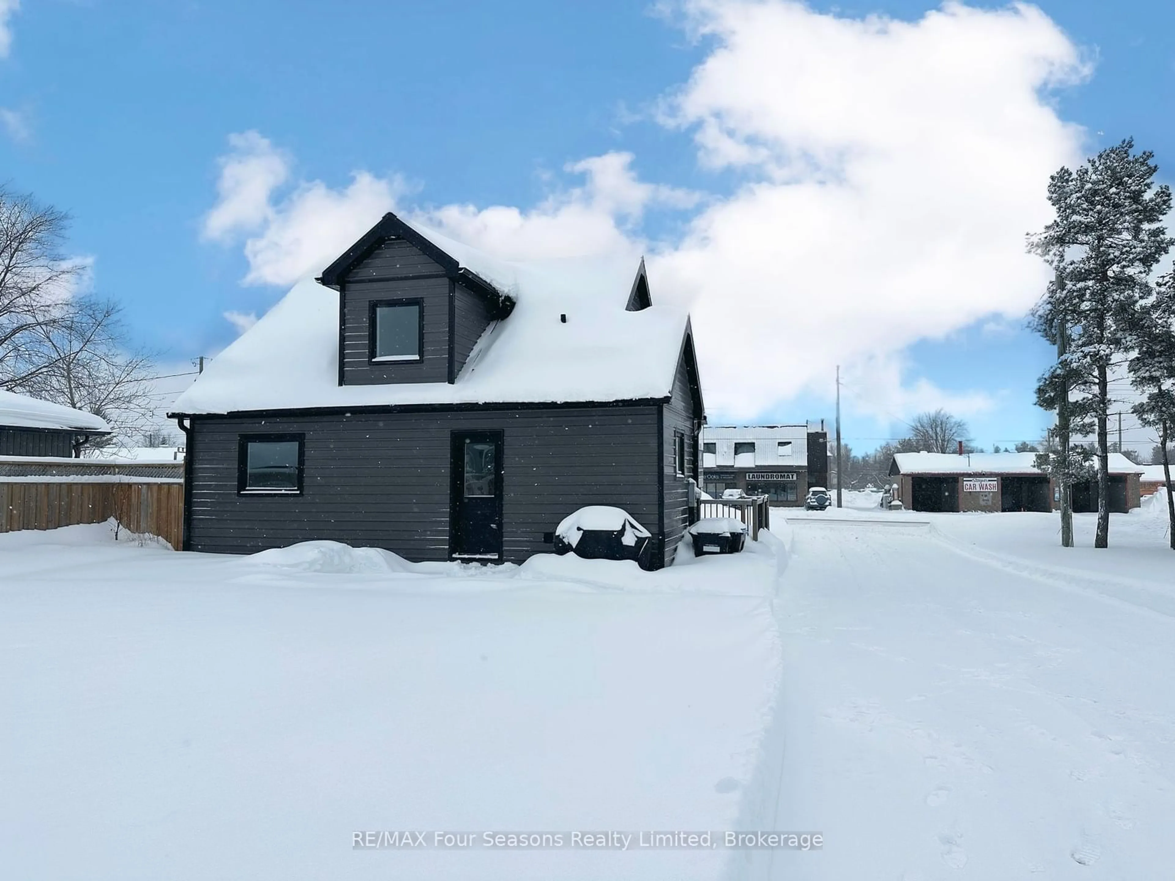 A pic from outside/outdoor area/front of a property/back of a property/a pic from drone, street for 7455 County Road 91, Clearview Ontario L0M 1S0