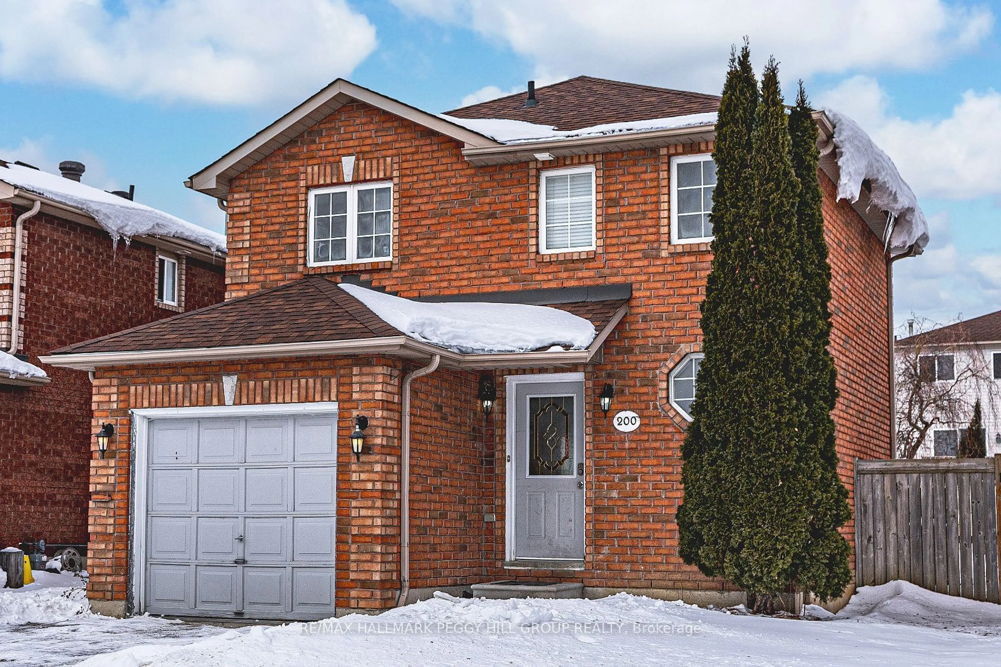 Home with brick exterior material, street for 200 Dunsmore Lane, Barrie Ontario L4M 6Z8