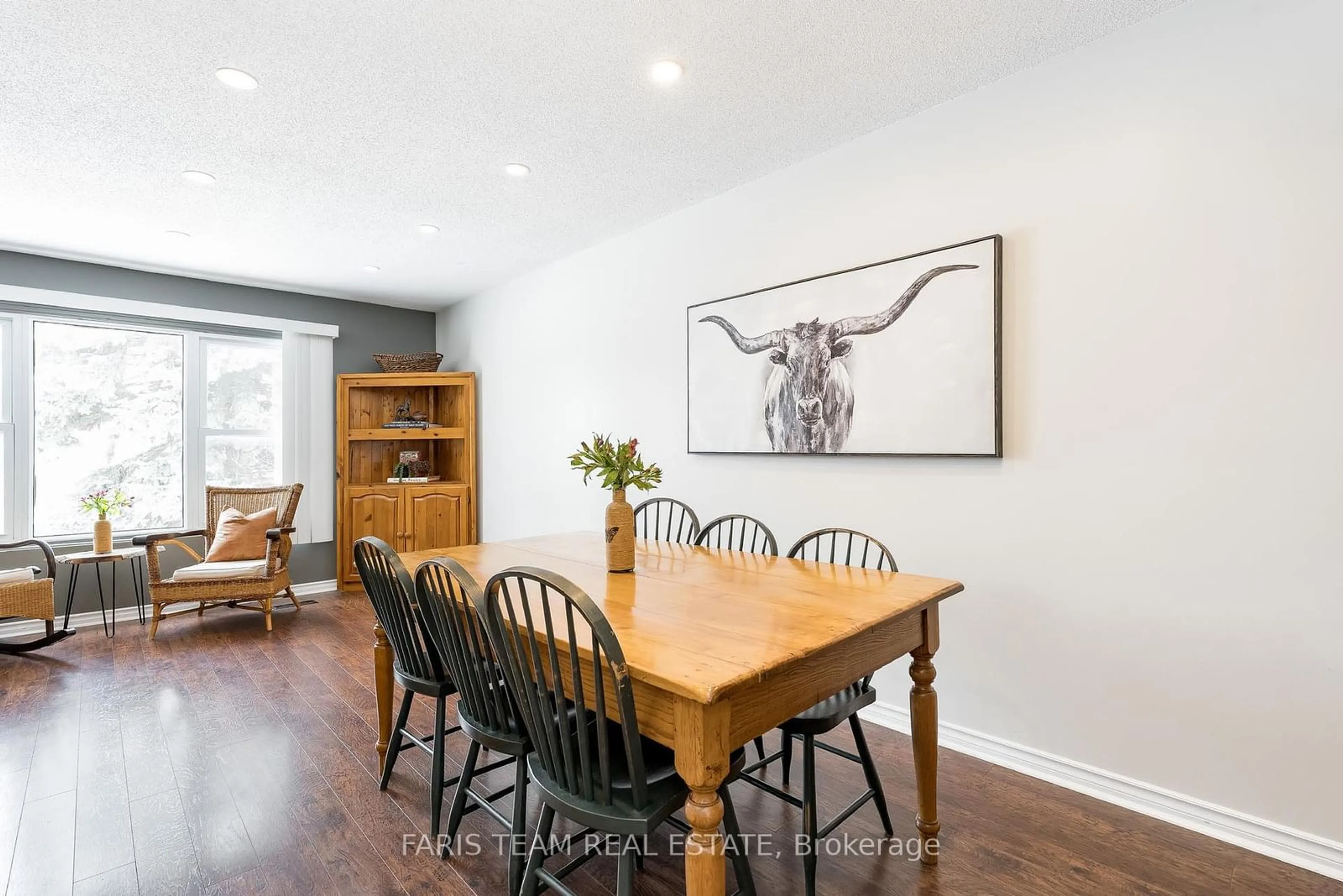 Dining room, wood/laminate floor for 220 Dodson Rd, Barrie Ontario L4N 4S4