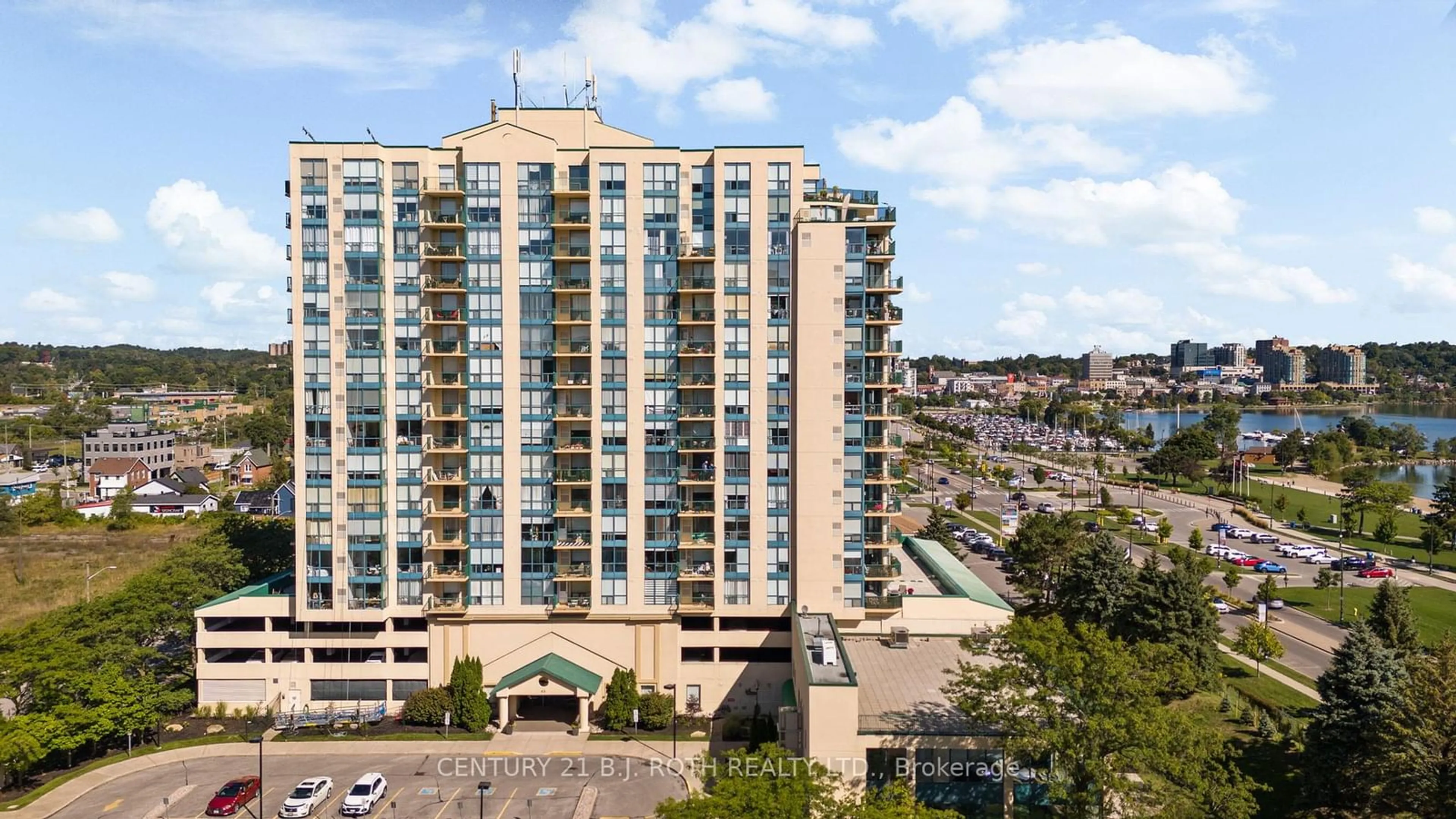 A pic from outside/outdoor area/front of a property/back of a property/a pic from drone, city buildings view from balcony for 65 ELLEN St #808, Barrie Ontario L4N 3A5