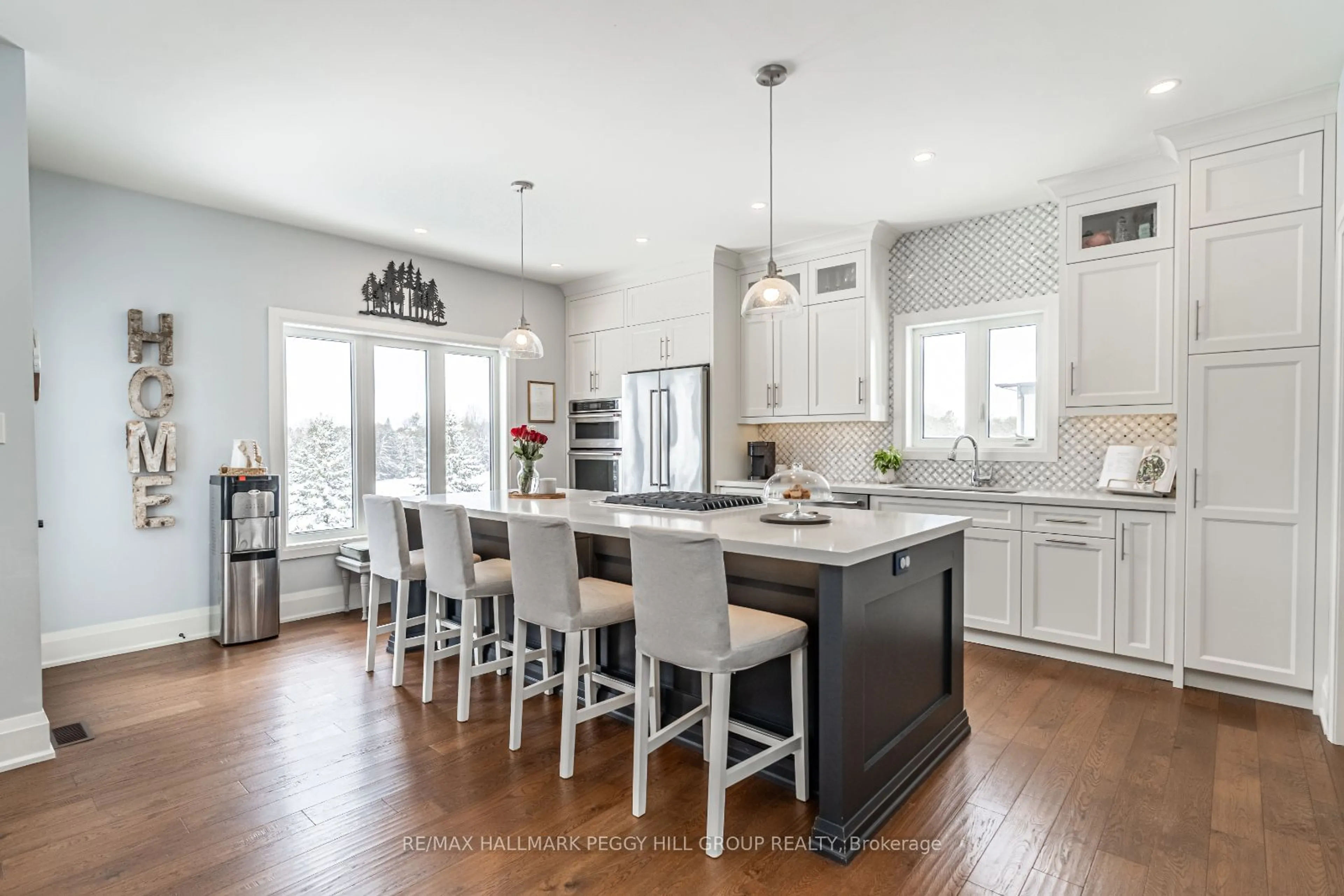 Open concept kitchen, unknown for 1424 15/16 Sideroad, Oro-Medonte Ontario L0L 1T0