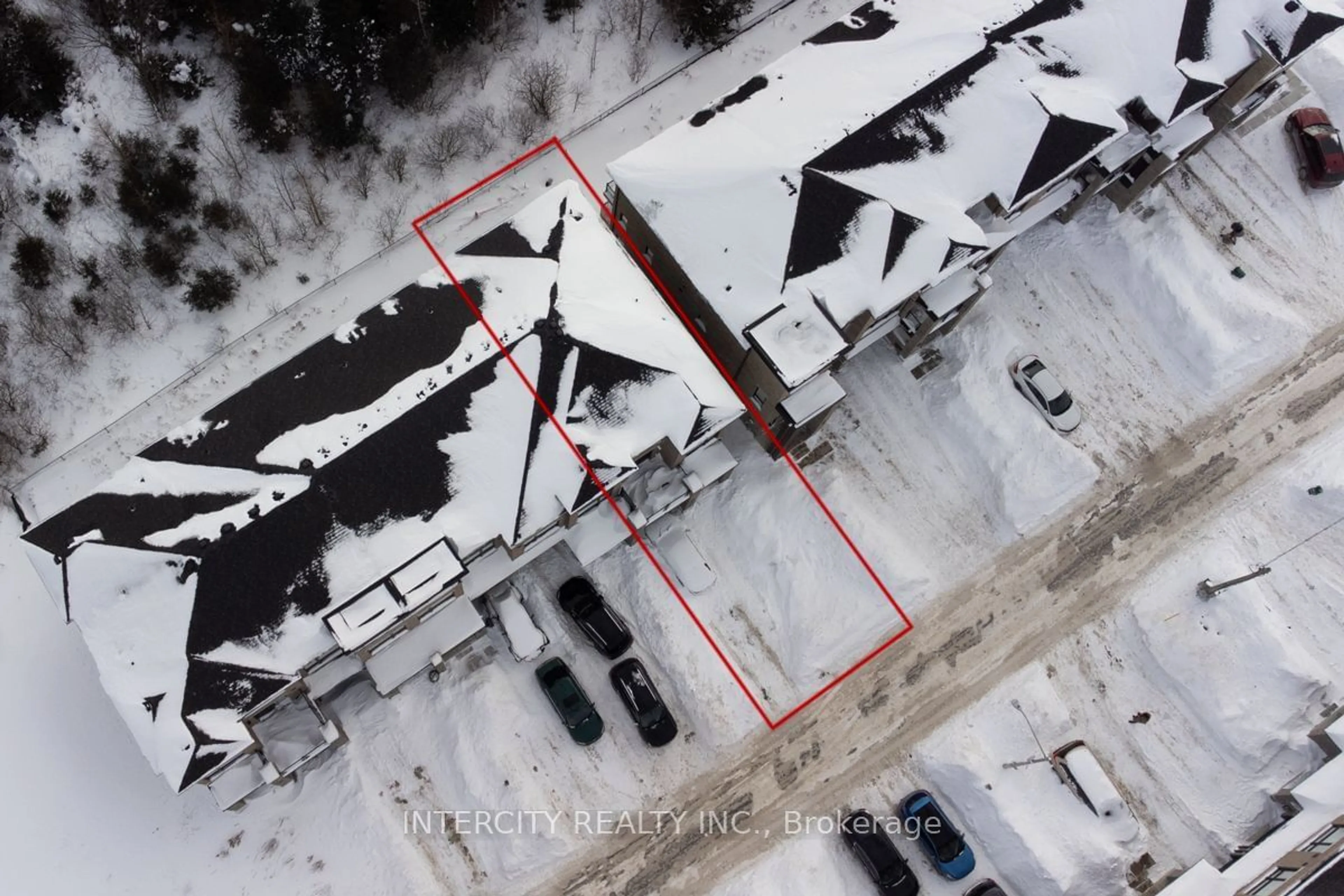 A pic from outside/outdoor area/front of a property/back of a property/a pic from drone, building for 14 Blue Forest Cres, Barrie Ontario L9J 0N3