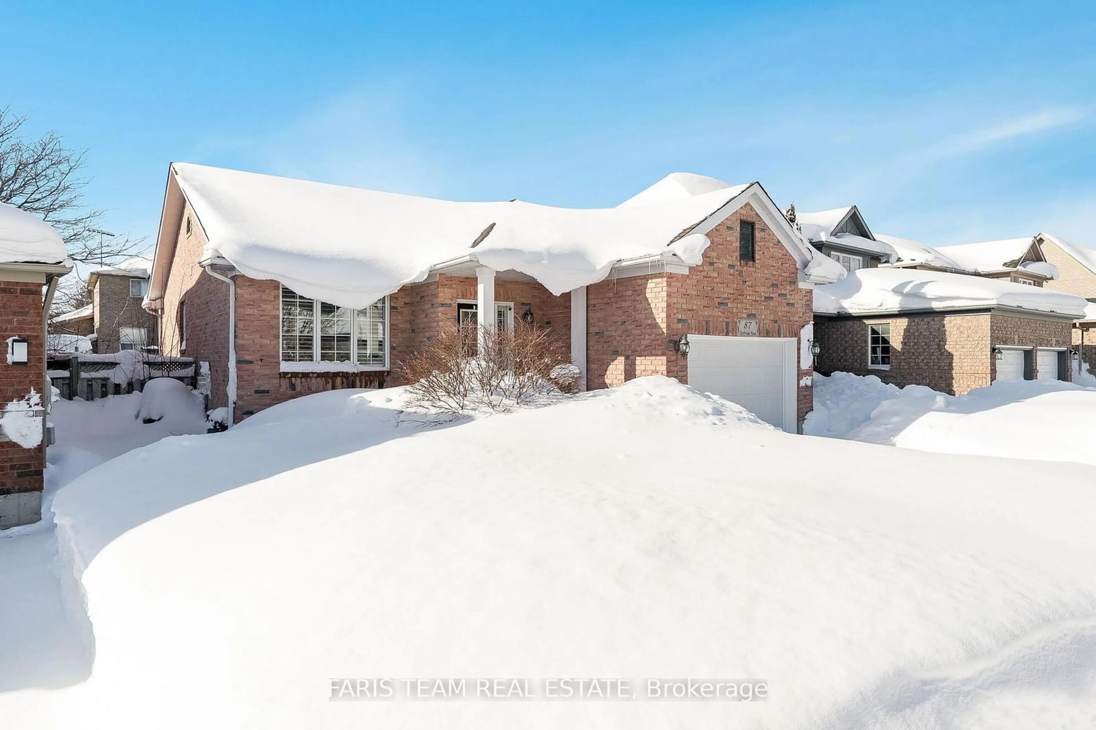 Home with brick exterior material, street for 87 Tunbridge Rd, Barrie Ontario L4M 6S9