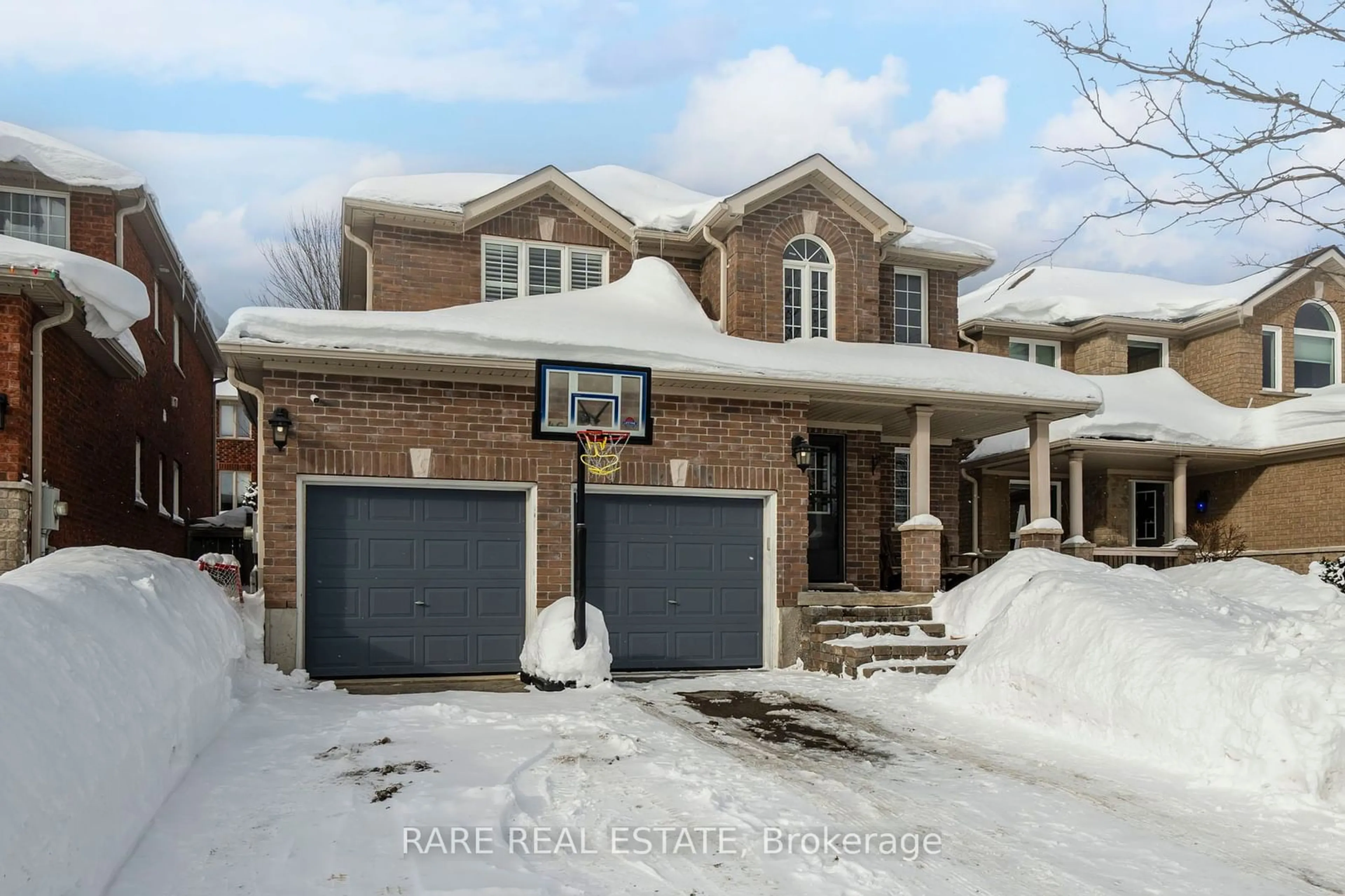 Home with brick exterior material, street for 46 Sovereign's Gate, Barrie Ontario L4N 0Y9