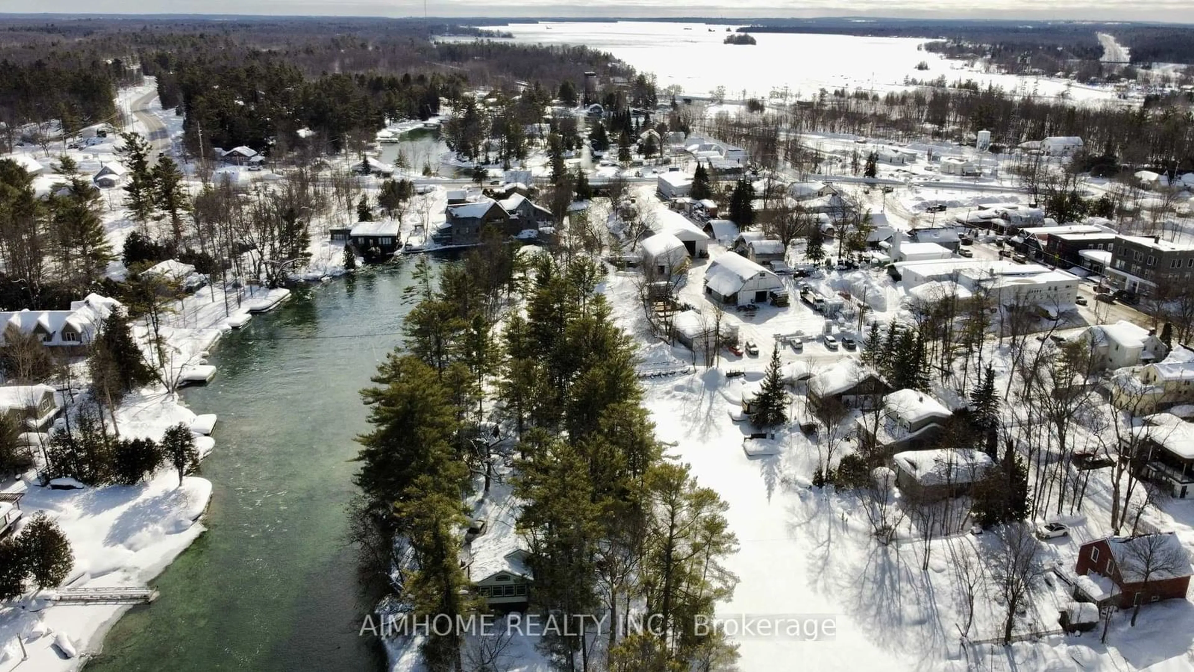 A pic from outside/outdoor area/front of a property/back of a property/a pic from drone, water/lake/river/ocean view for 4359 Hepinstall Landing, Severn Ontario L0K 2B0