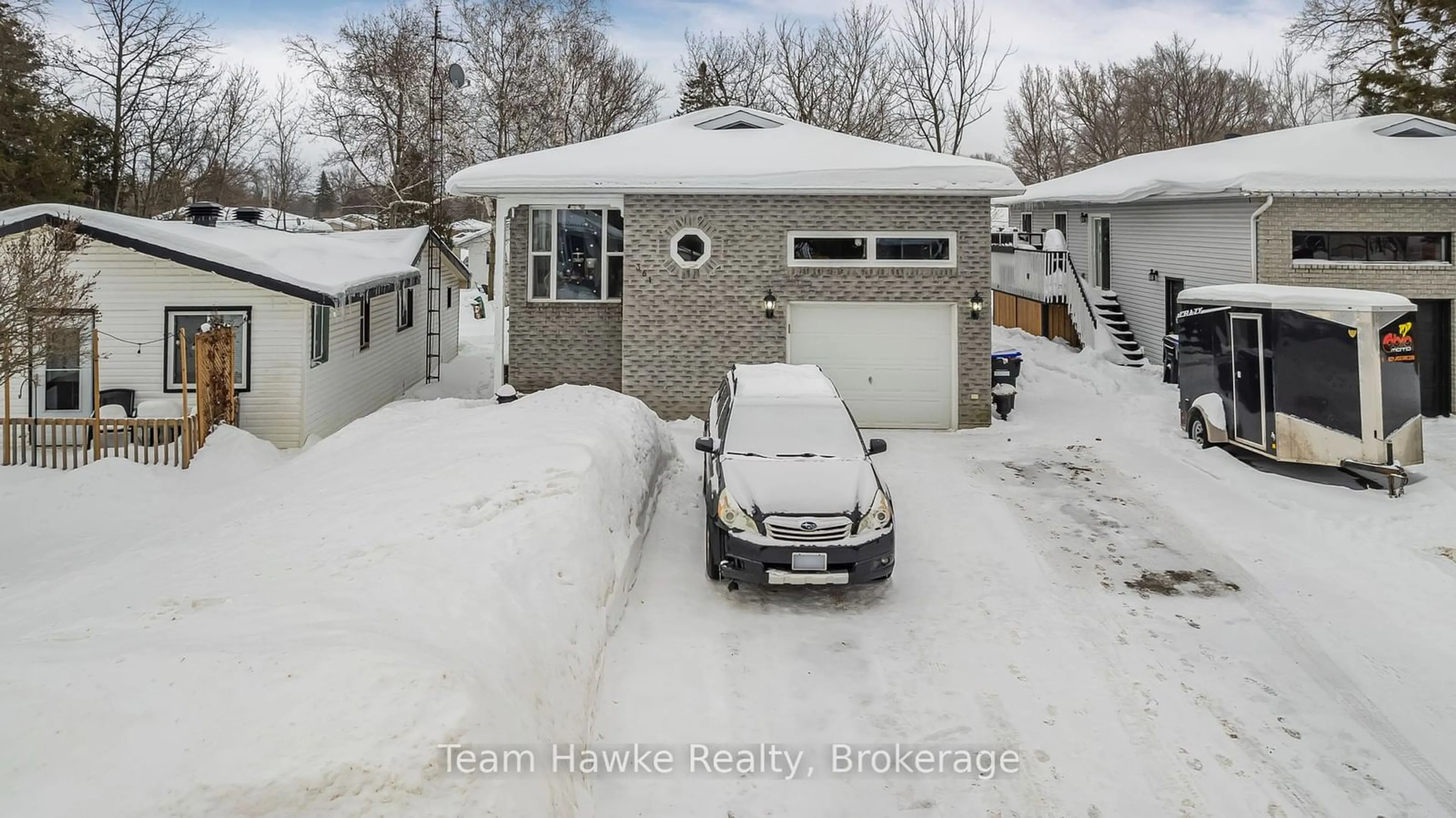 A pic from outside/outdoor area/front of a property/back of a property/a pic from drone, street for 361 Wardell St, Tay Ontario L0K 1R0