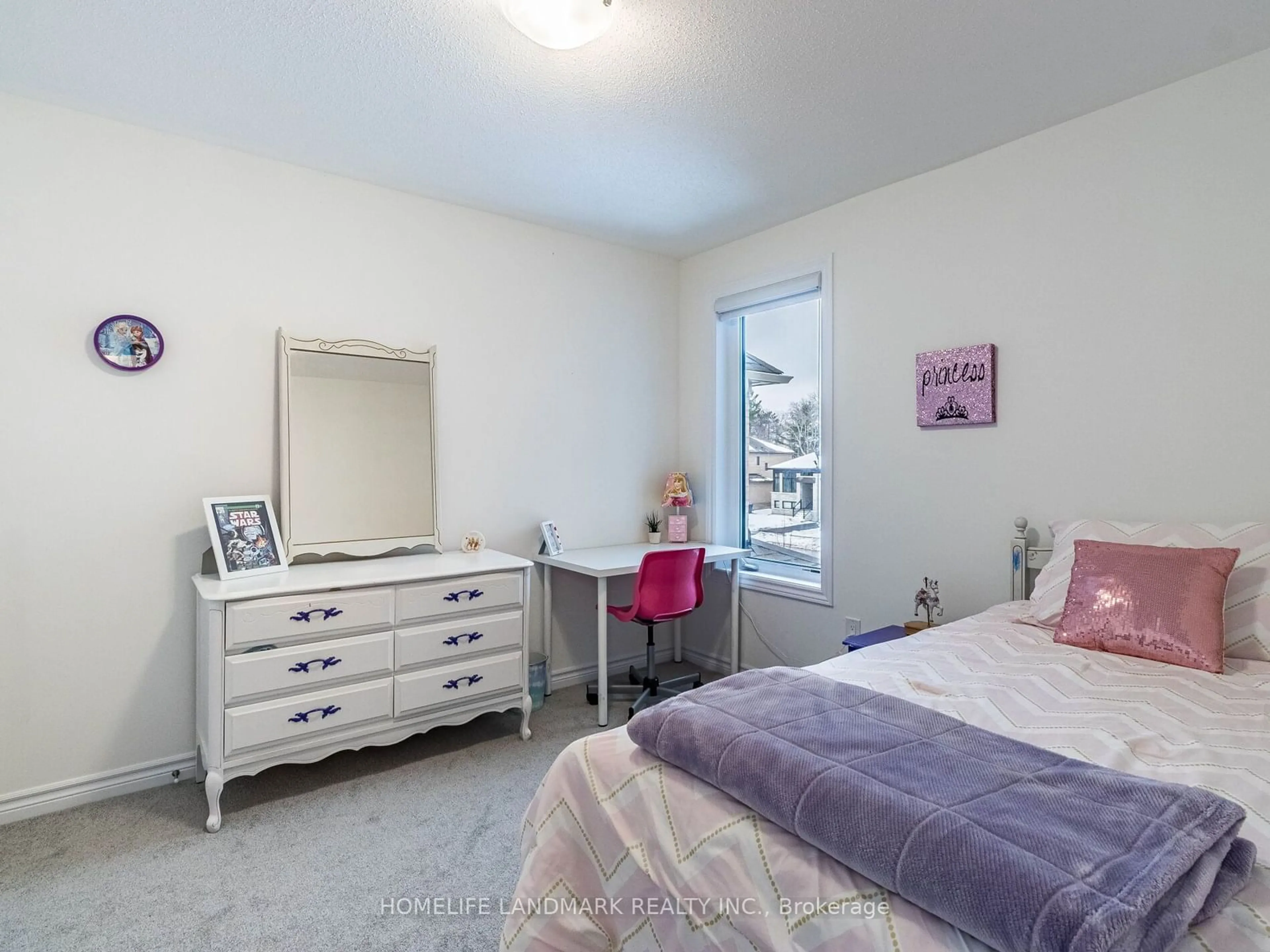 A pic of a room for 163 Rosanne Circ, Wasaga Beach Ontario L9Z 1J7