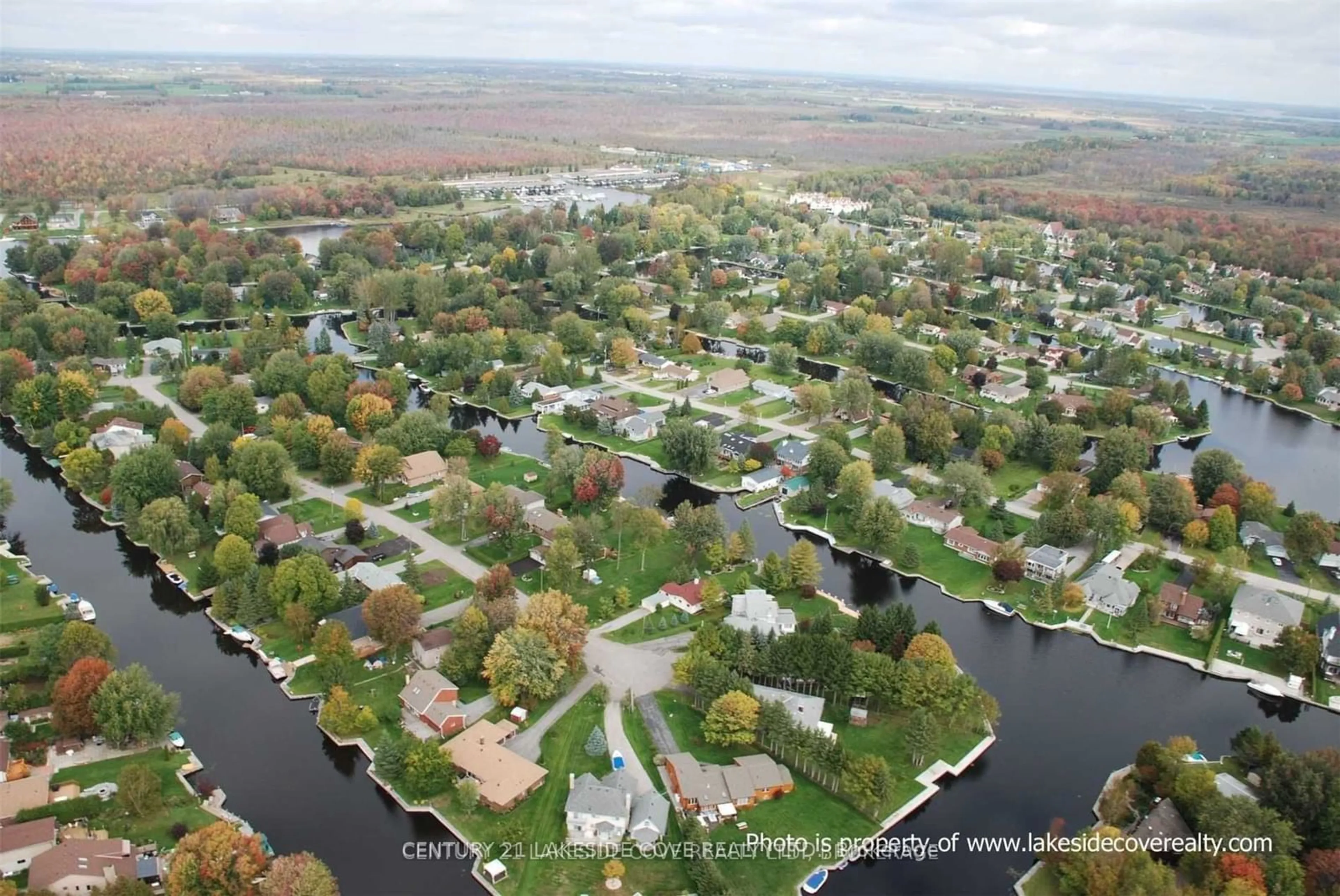 A pic from outside/outdoor area/front of a property/back of a property/a pic from drone, water/lake/river/ocean view for 17 Willow Cres, Ramara Ontario L0K 1B0