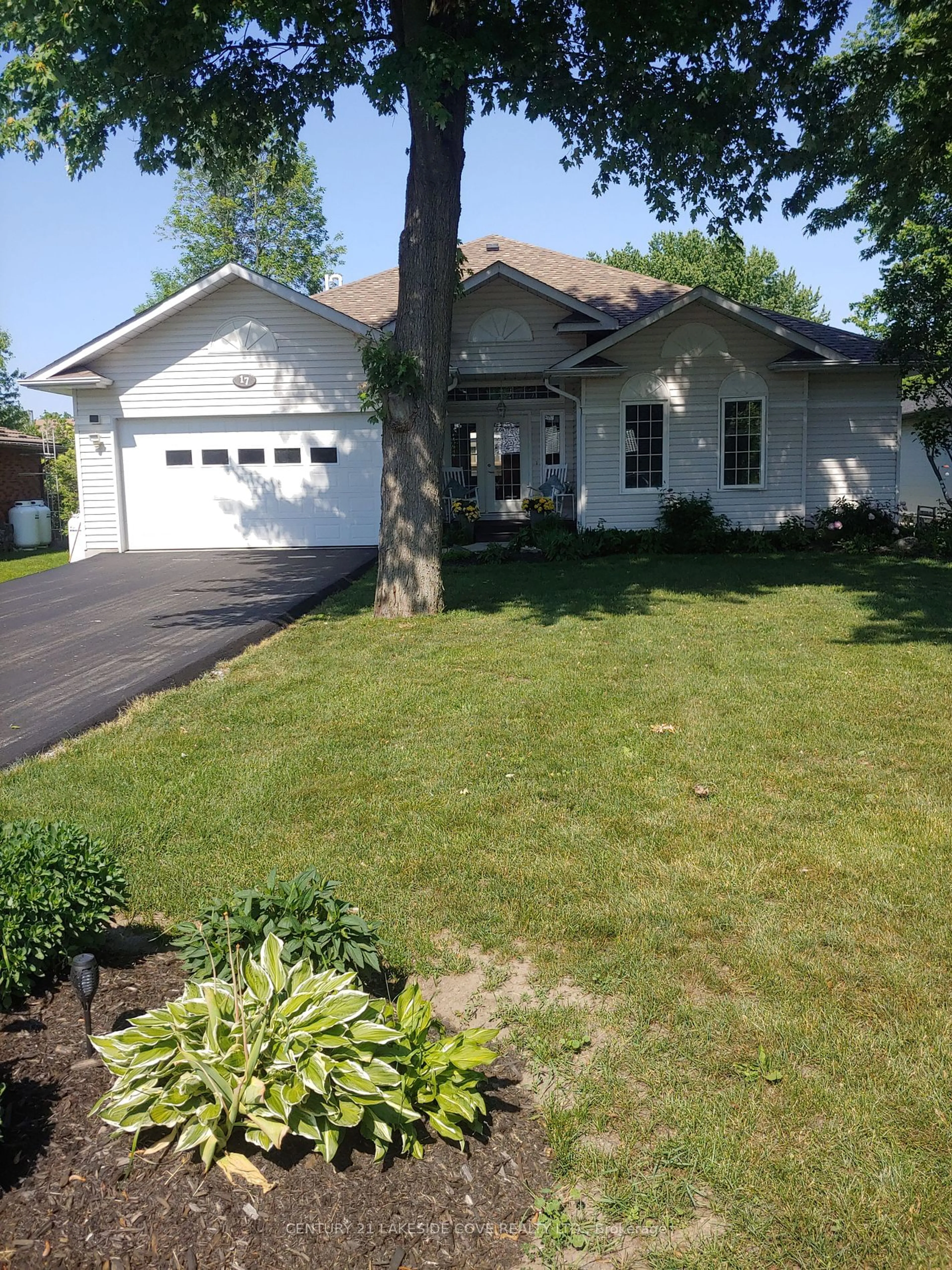 Home with vinyl exterior material, street for 17 Willow Cres, Ramara Ontario L0K 1B0