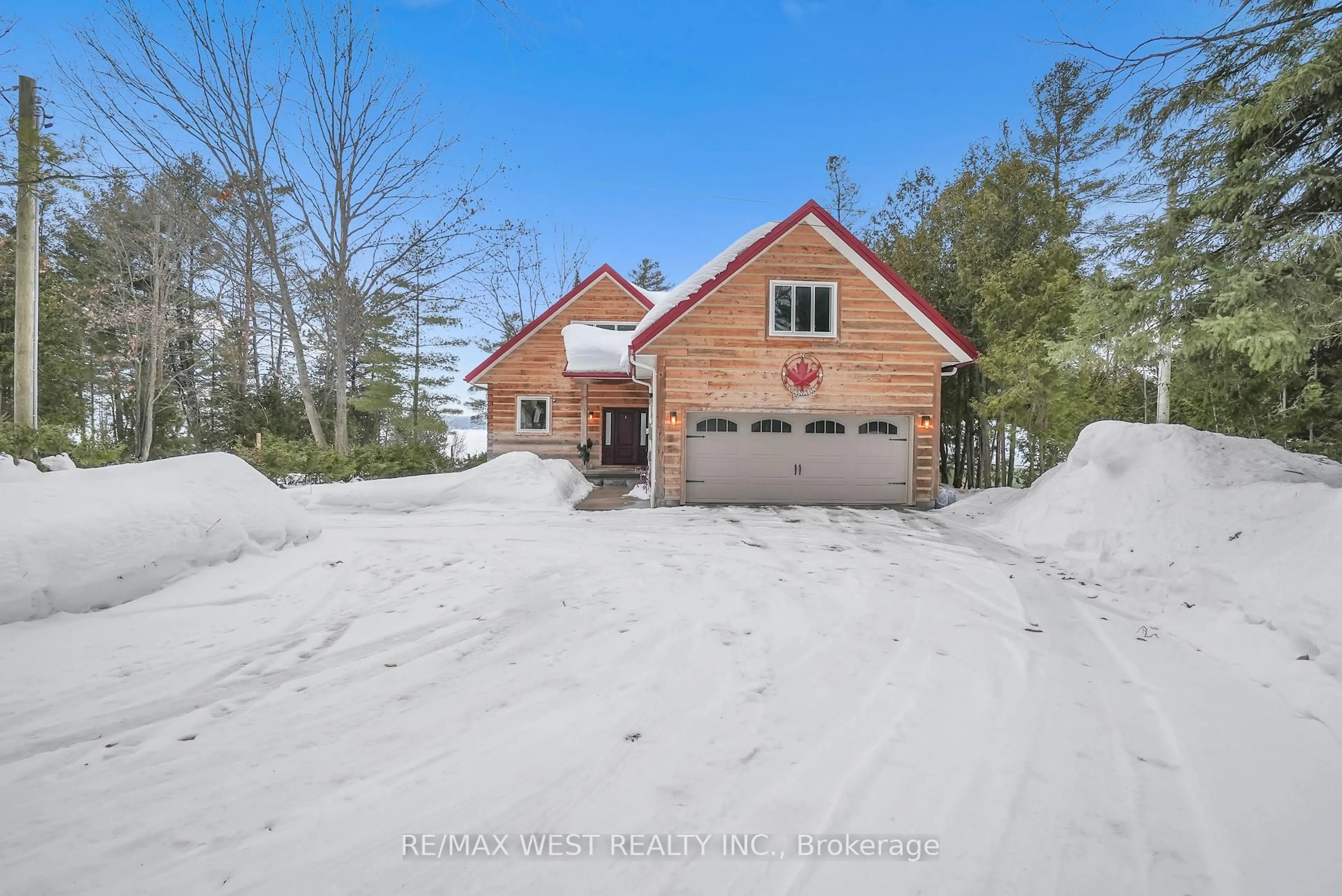 A pic from outside/outdoor area/front of a property/back of a property/a pic from drone, unknown for 2987 Marshall Rd, Springwater Ontario L0L 1P0