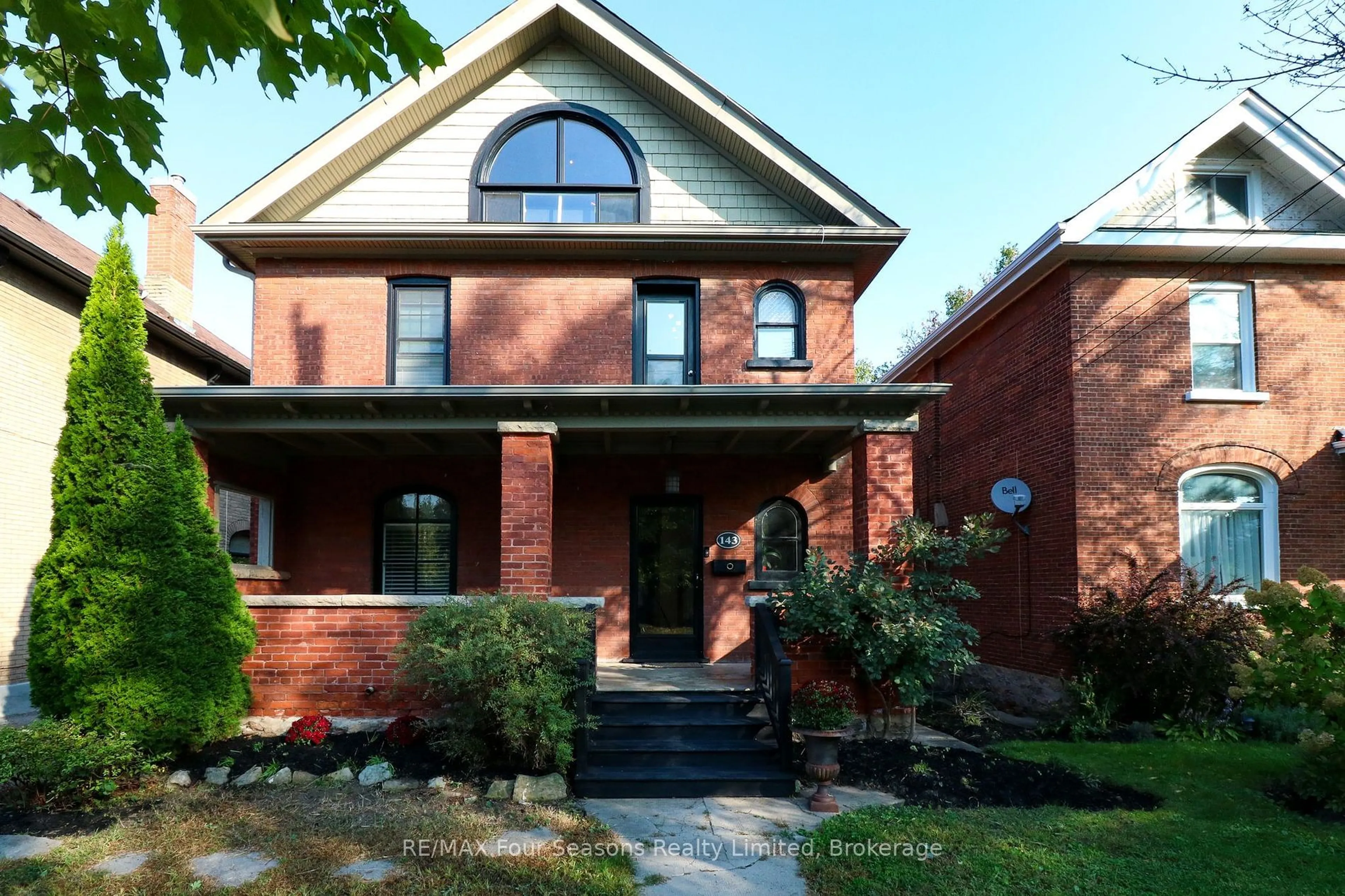 Home with brick exterior material, street for 143 Fourth St, Collingwood Ontario L9Y 1R6