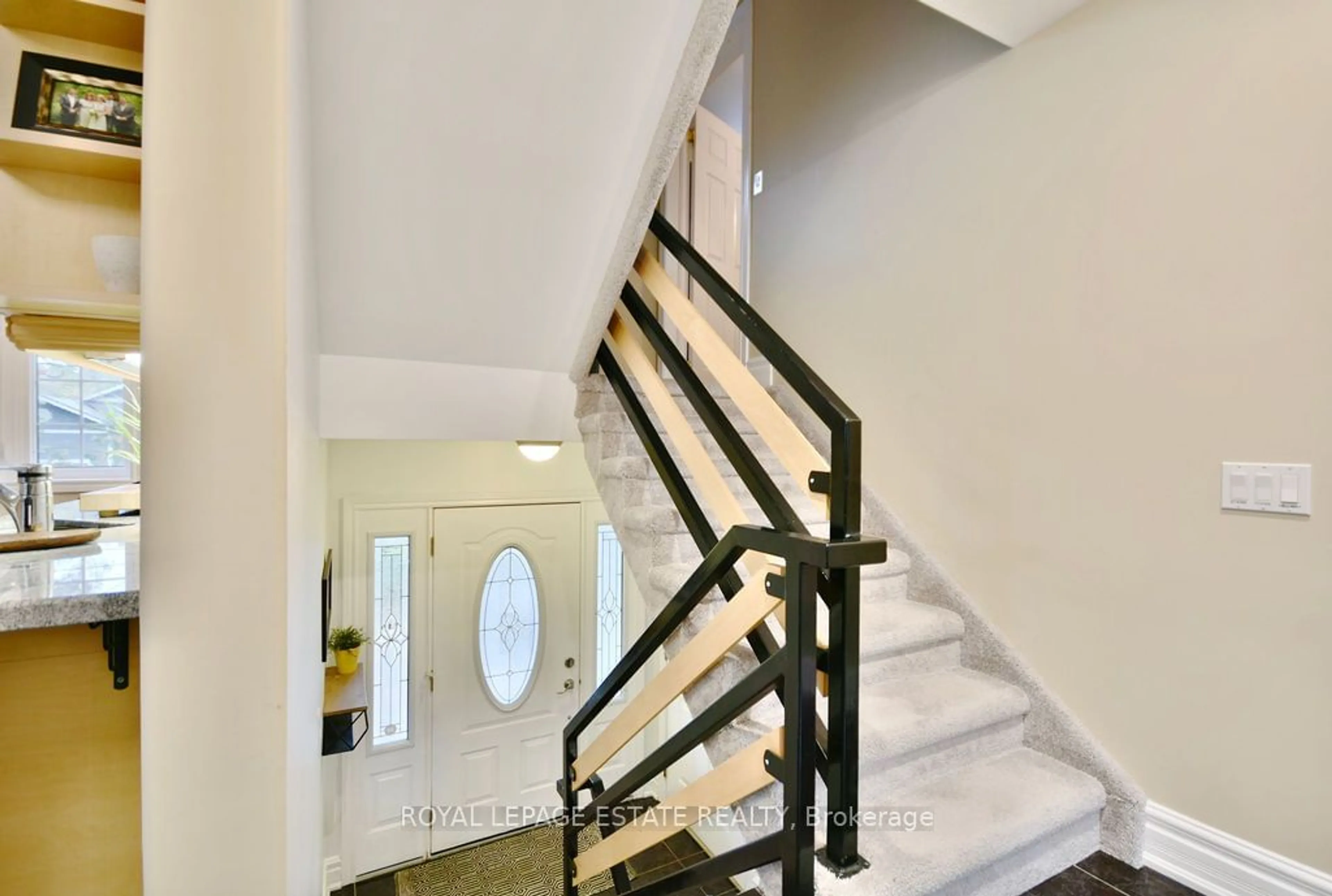 Stairs for 25 Laidlaw St, Wasaga Beach Ontario L9Z 2L2