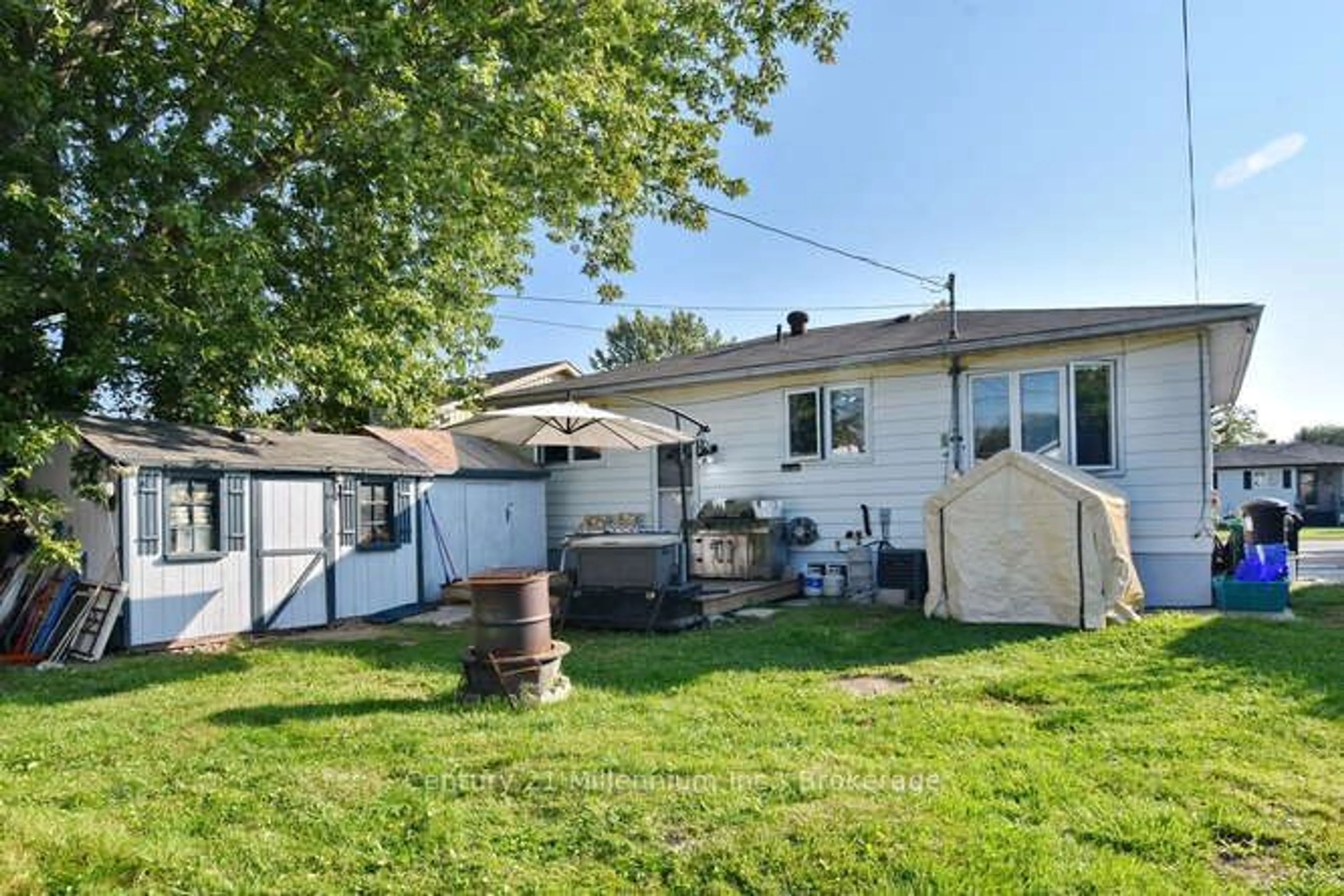 Patio, unknown for 24 MASON Rd, Collingwood Ontario L9Y 4E3