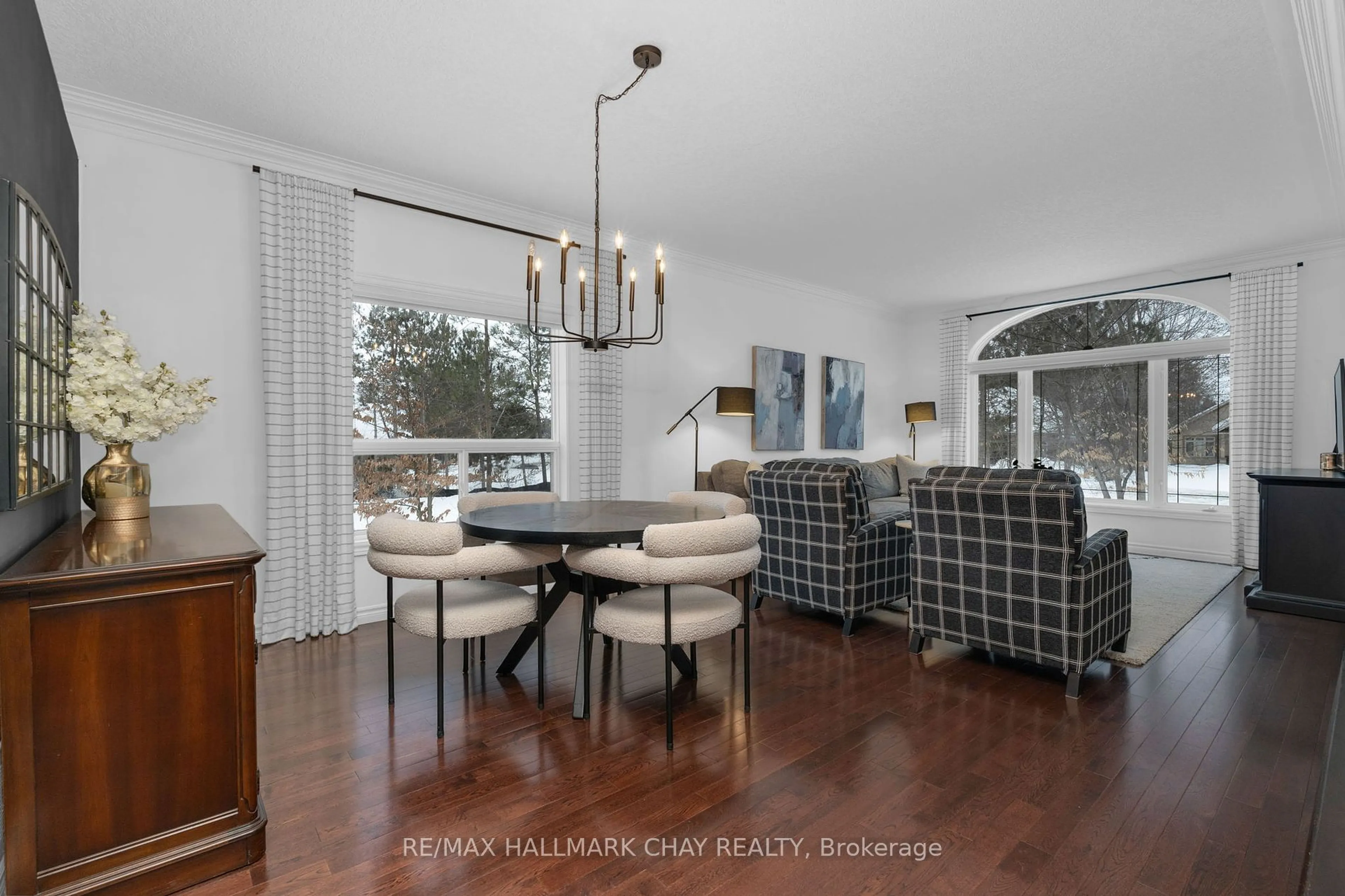 Dining room, unknown for 76 Luella Blvd, Springwater Ontario L9X 0C3