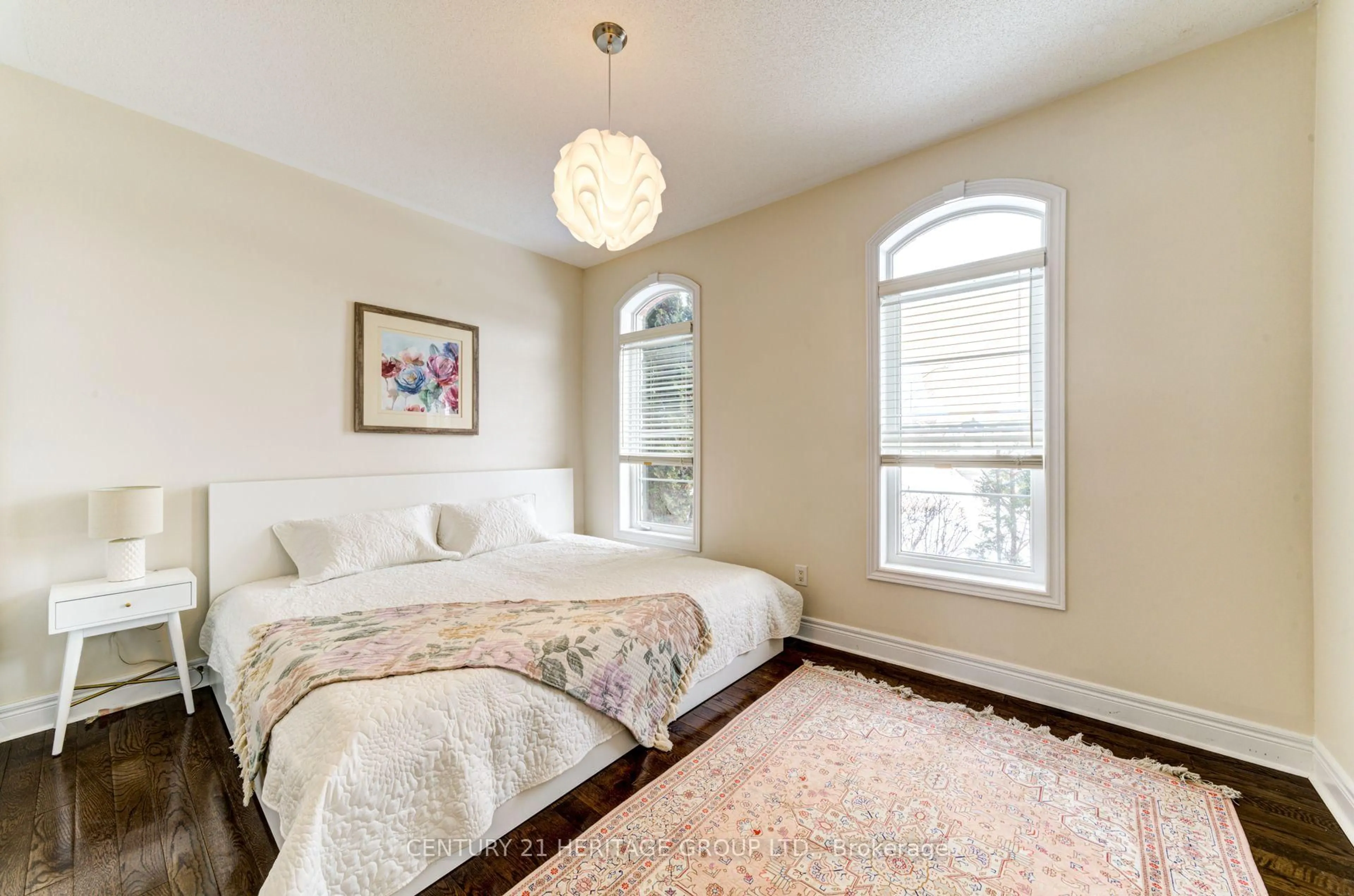 Bedroom with bed, carpet floor for 74 Royal Park Blvd, Barrie Ontario L4N 6M7