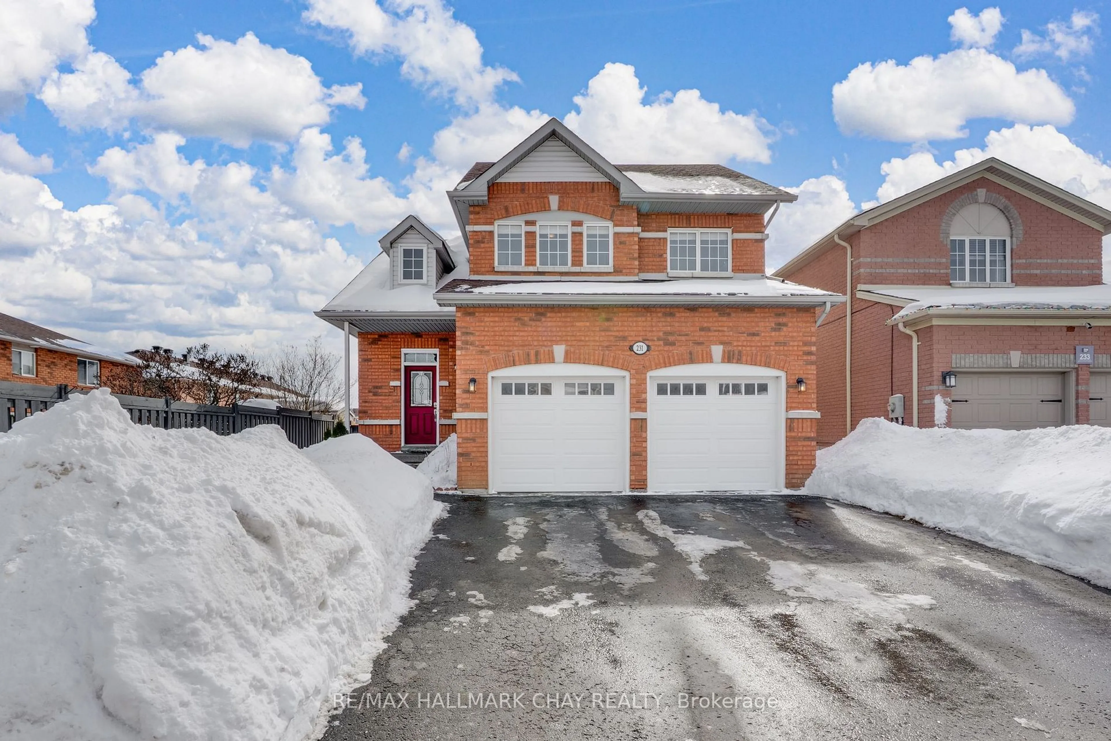 Unknown for 231 Mapleton Ave, Barrie Ontario L4N 8T3