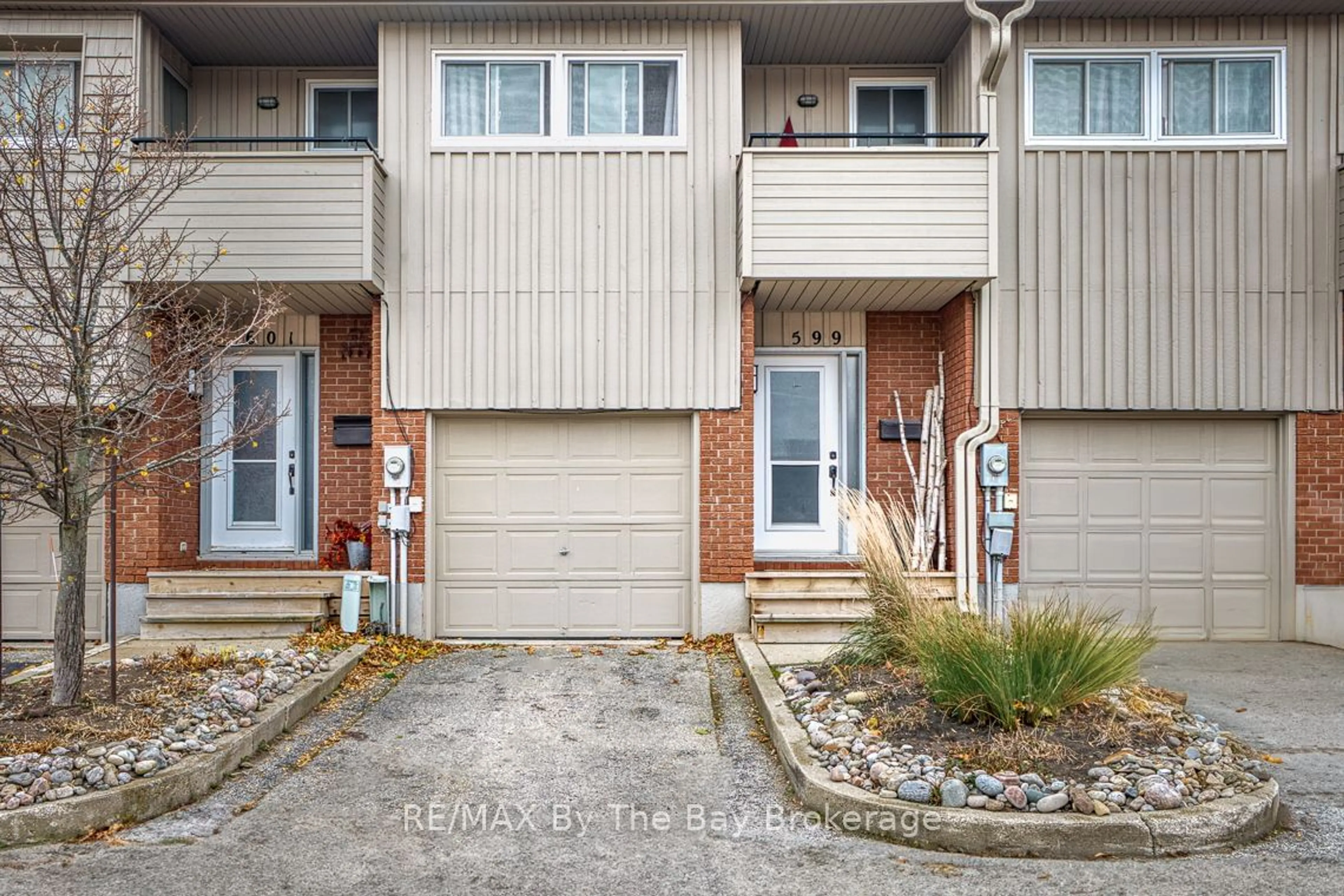 Unknown for 599 Tenth St, Collingwood Ontario L9Y 4C1