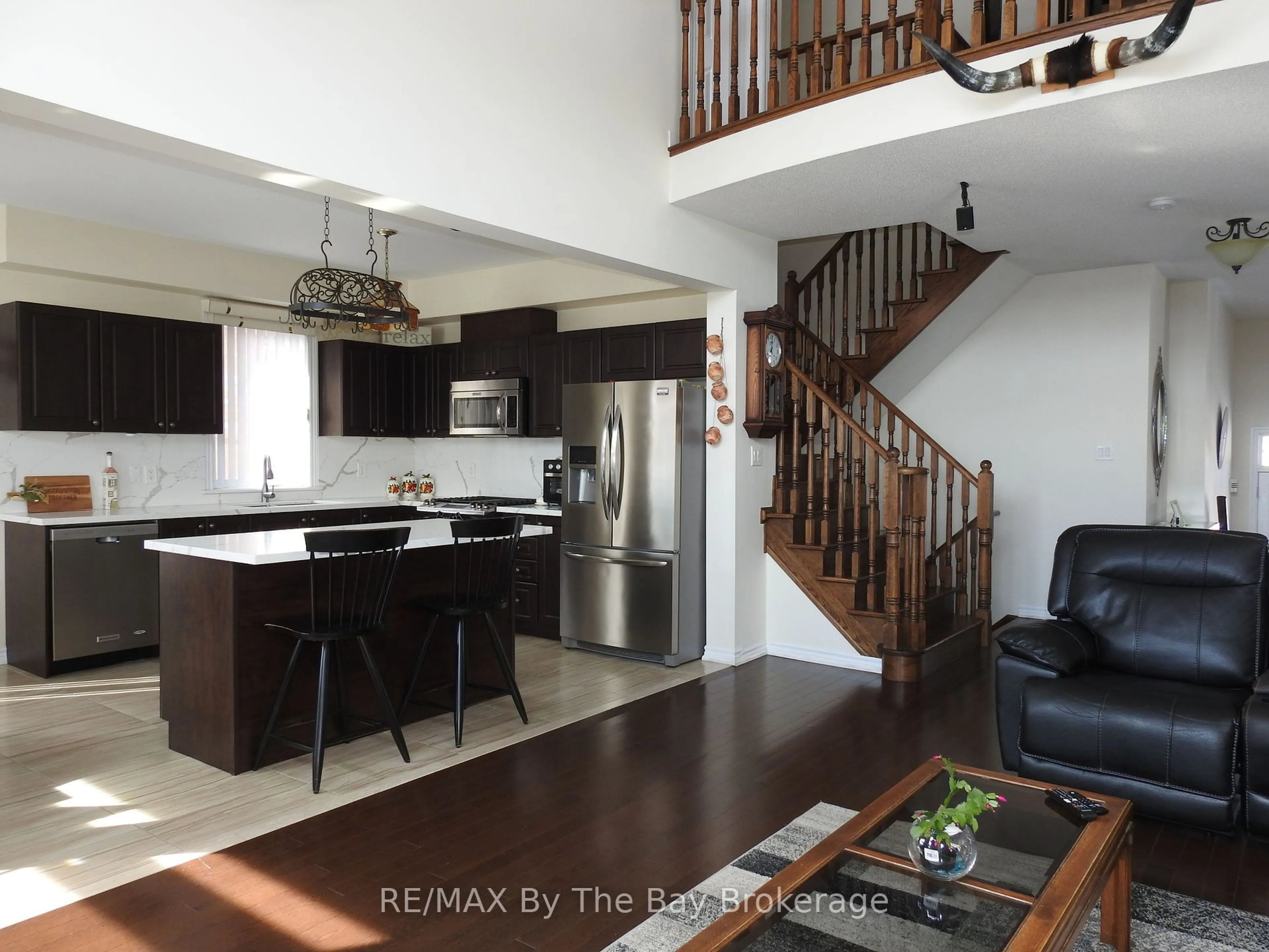 Open concept kitchen, unknown for 48 Allegra Dr, Wasaga Beach Ontario L9Z 0H1