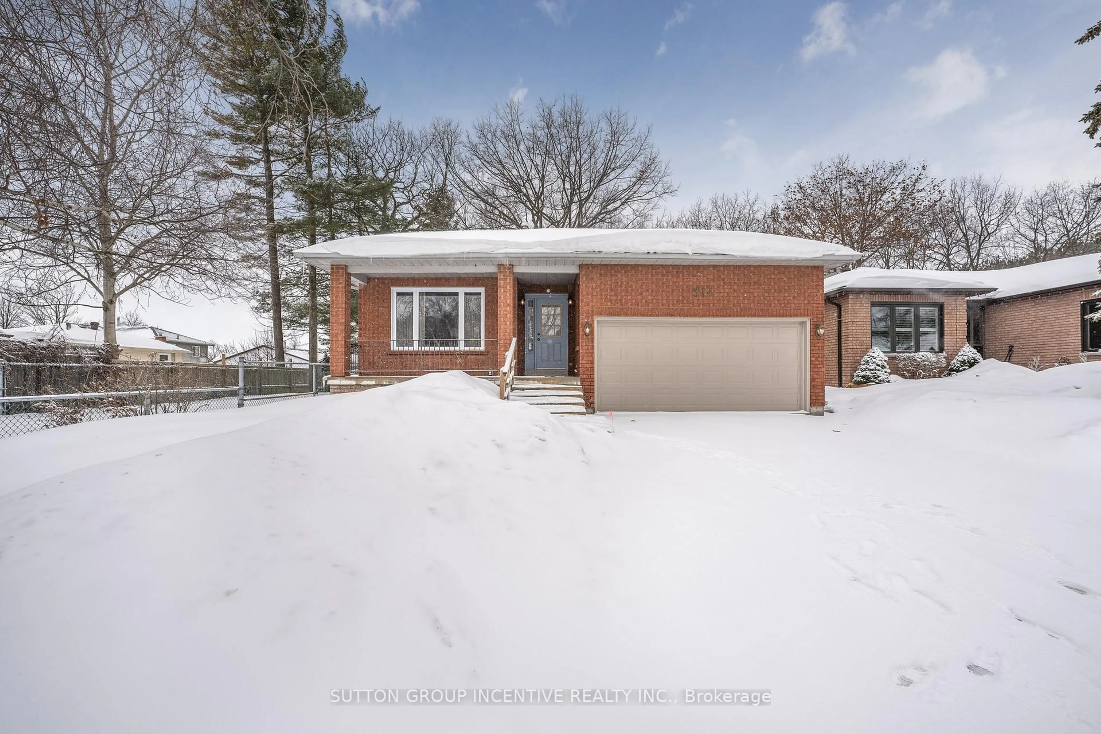 Home with brick exterior material, street for 314 Leacock Dr, Barrie Ontario L4N 6J8