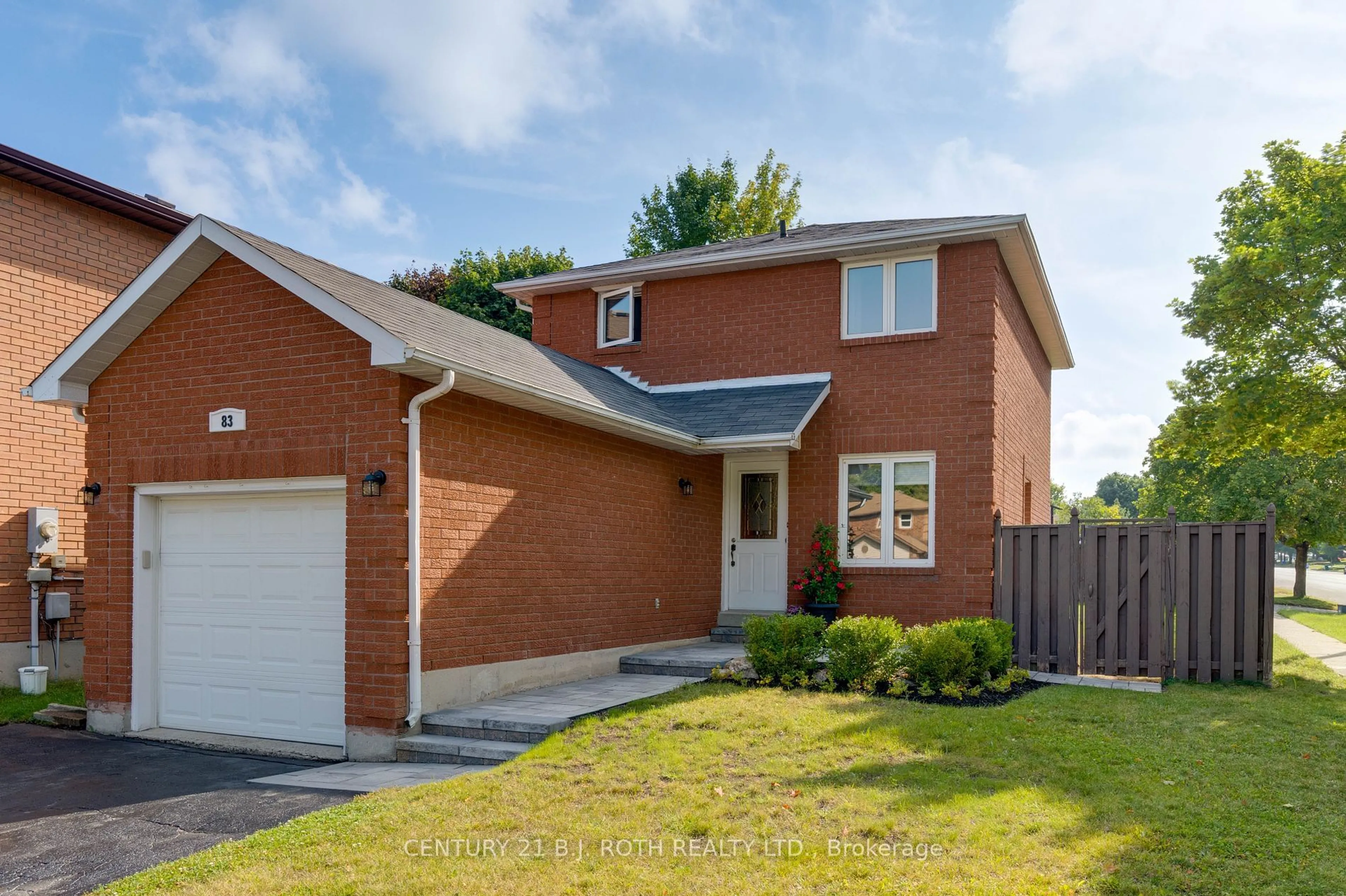 Home with brick exterior material, street for 83 Geddes Cres, Barrie Ontario L4N 7B1
