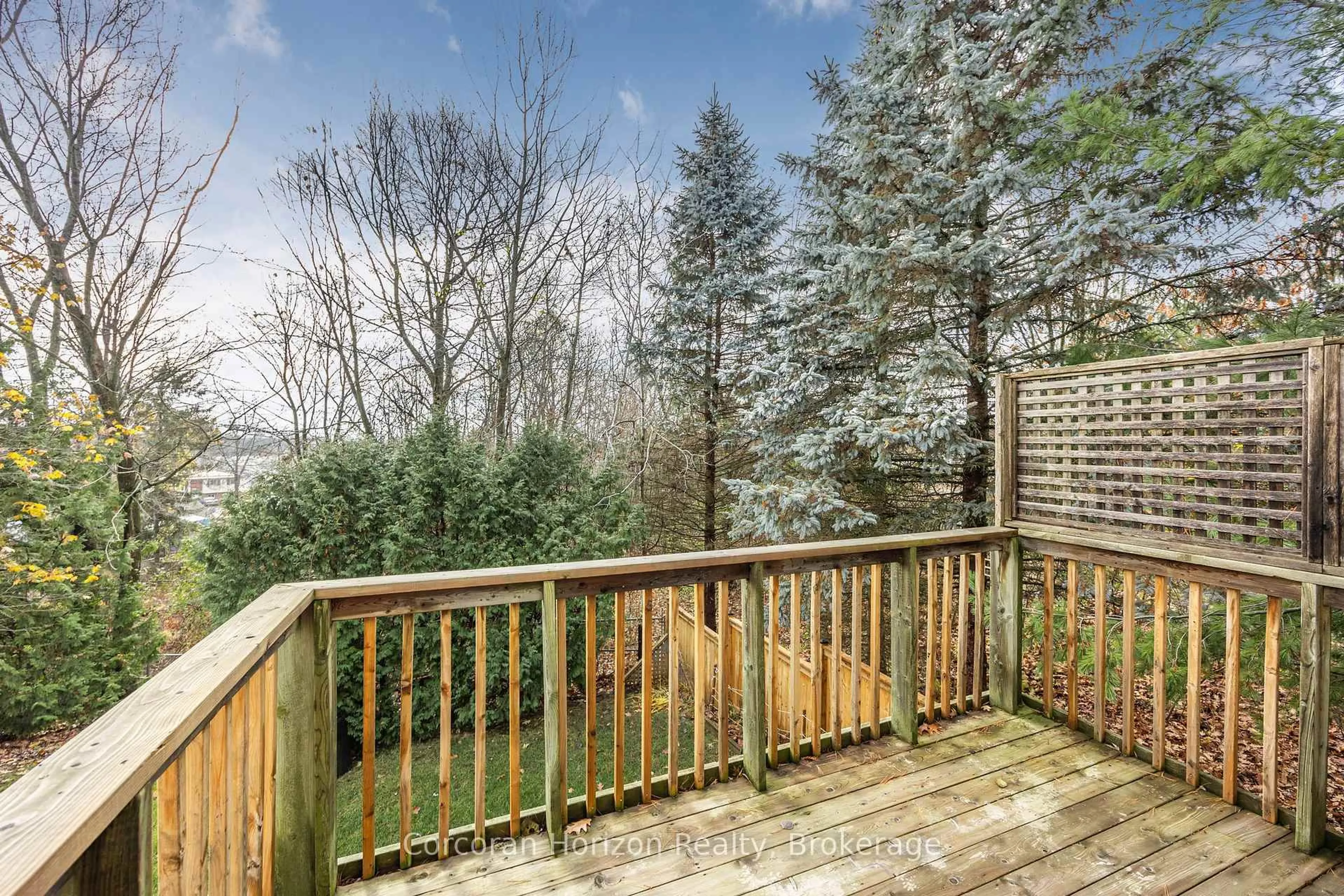 Patio, forest/trees view for 28 Fox Run, Barrie Ontario L4N 5L5