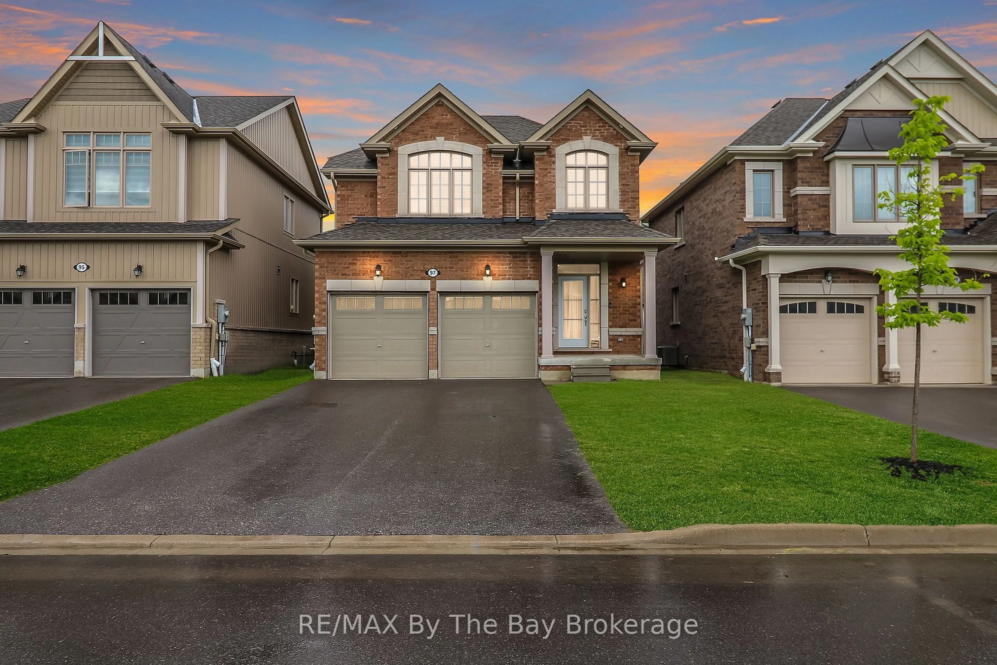 Home with brick exterior material, street for 97 TRACEY Lane, Collingwood Ontario L9Y 3Z6