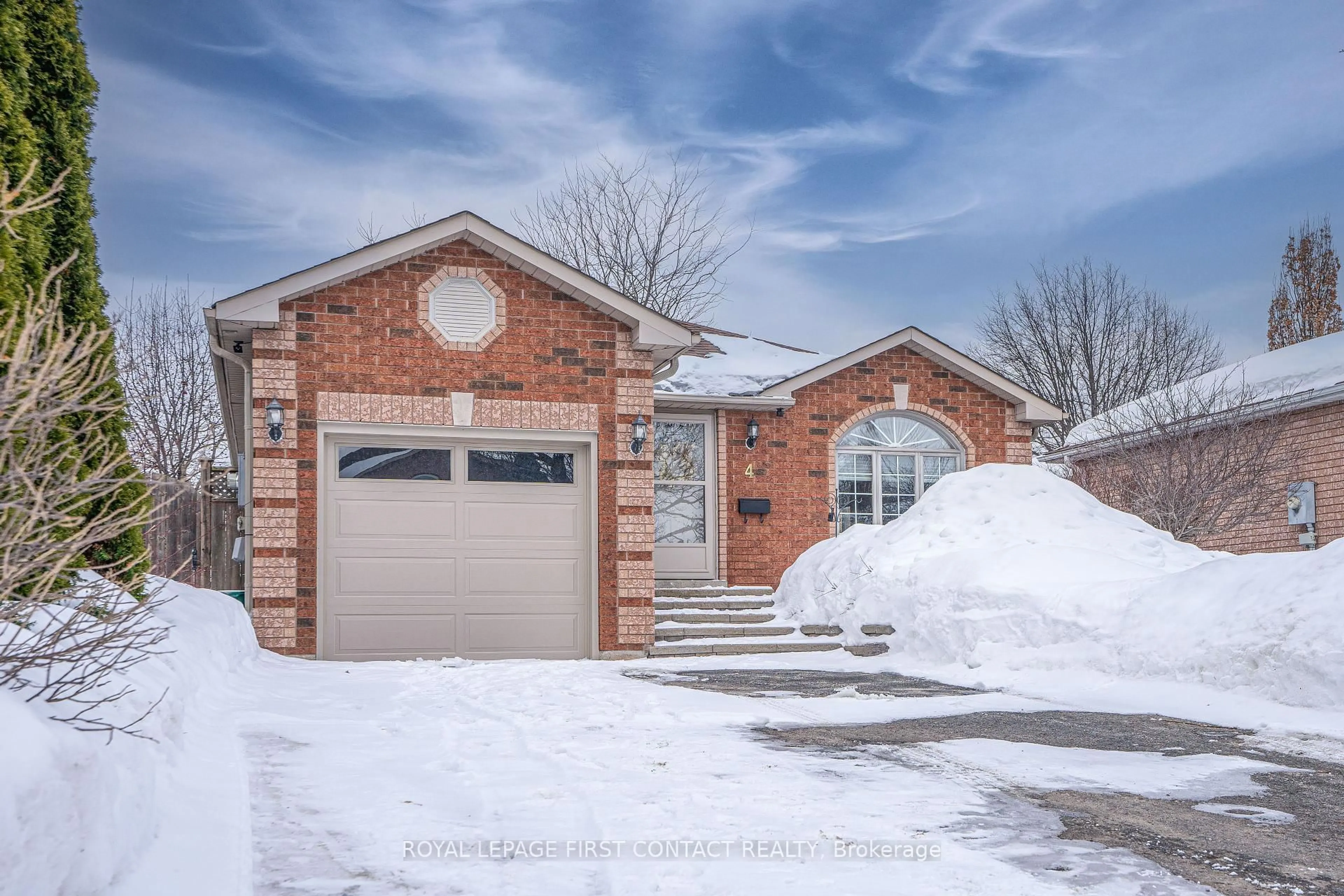 Home with brick exterior material, street for 4 IRISH Lane, Barrie Ontario L4M 6H8