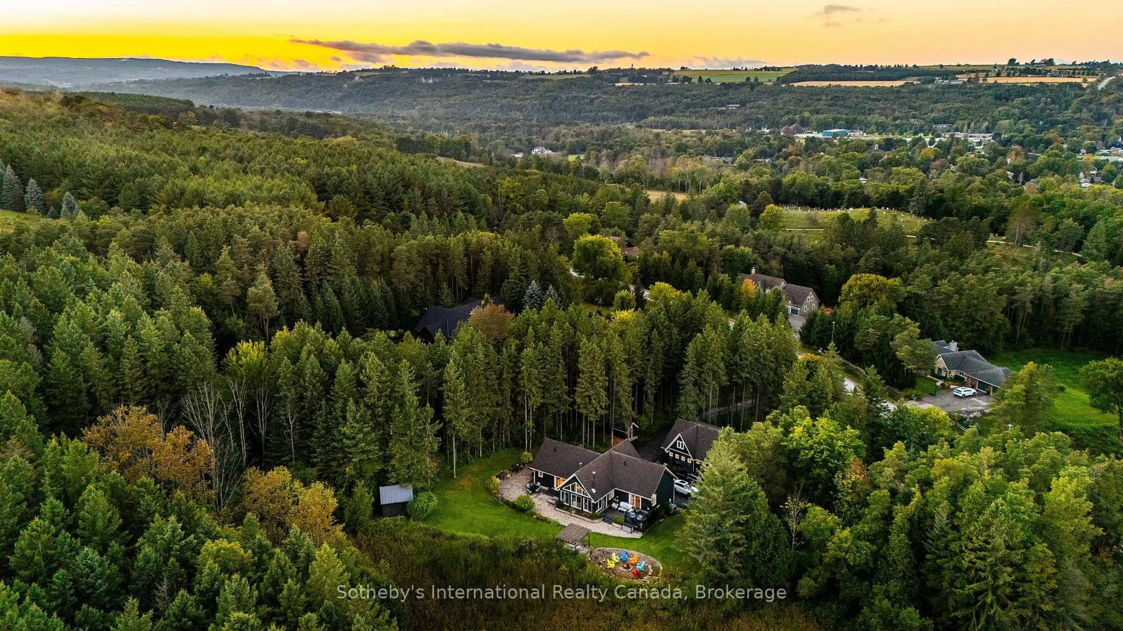 A pic from outside/outdoor area/front of a property/back of a property/a pic from drone, forest/trees view for 5 PURPLE HILL Lane, Clearview Ontario L0M 1G0